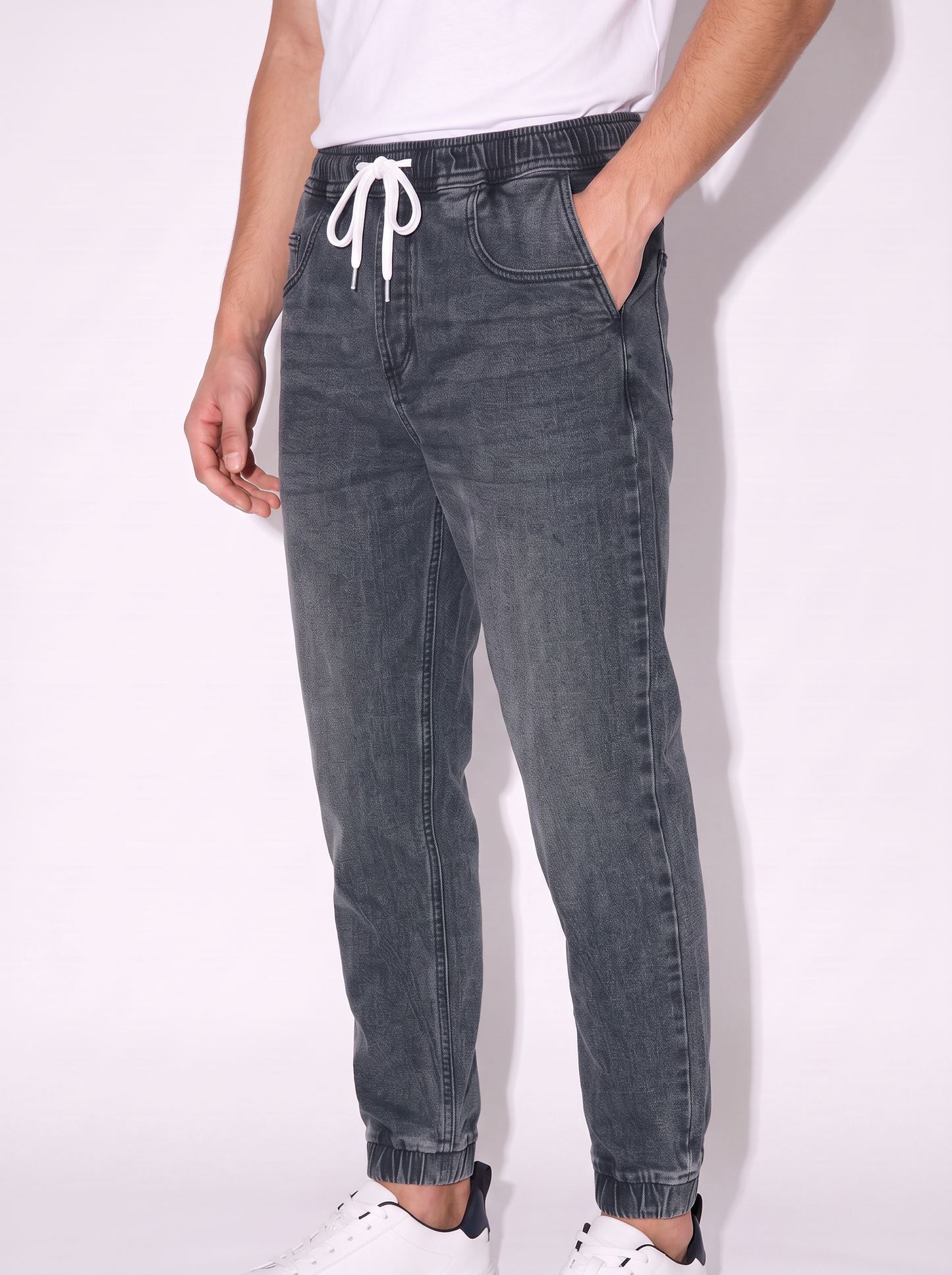 Jeans jogger con vita elasticizzata - Denim