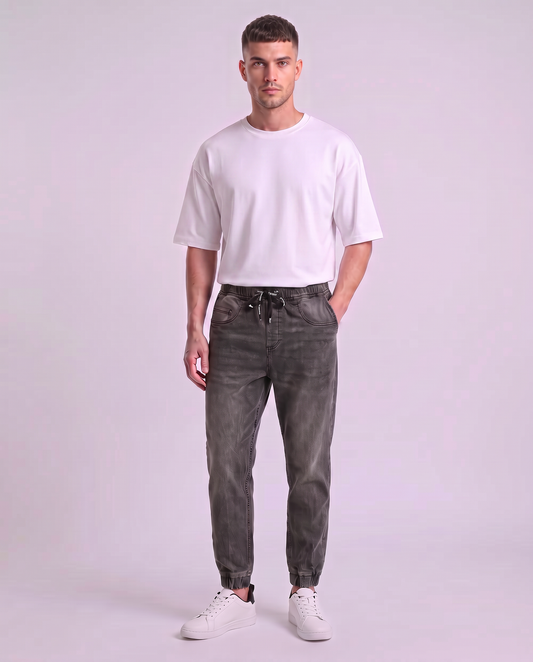 Jeans jogger con vita elasticizzata - Nero