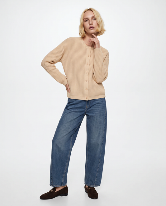 Elegant round neck cardigan - Beige