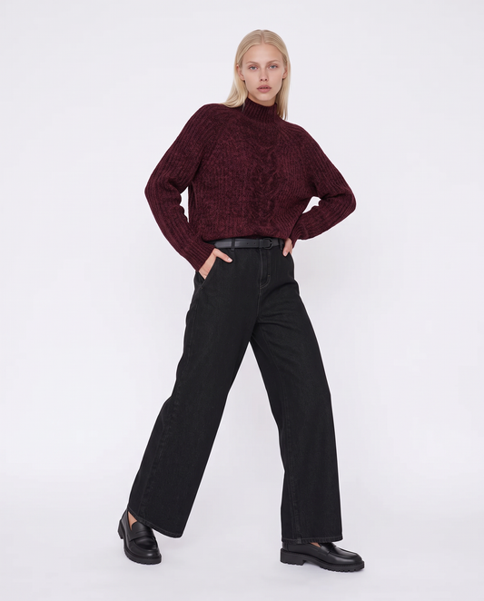 Turtleneck sweater with central braid - Red