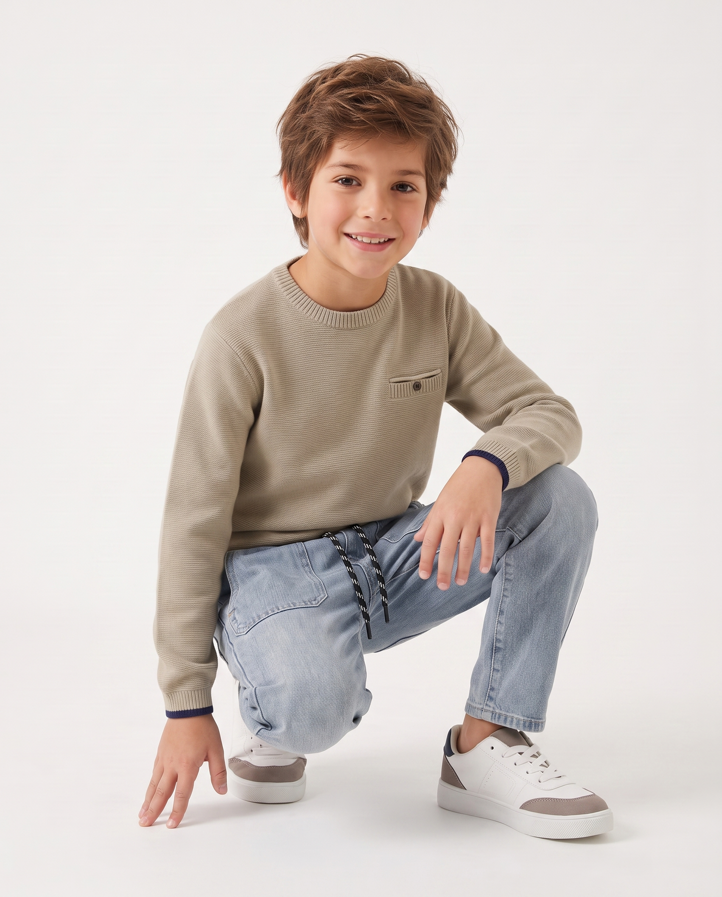 Maglioncino girocollo con taschino - Beige