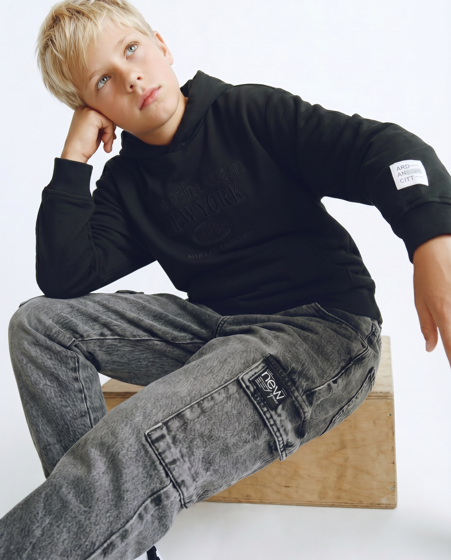 Jogging in denim con tasca laterale - Grigio