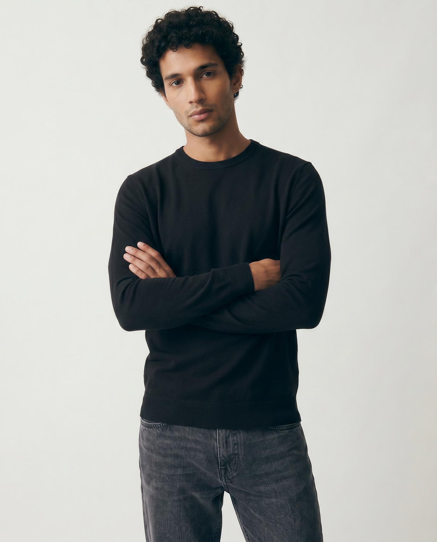 Basic Soft Touch Crew Neck Regular Fit Sweater - Black