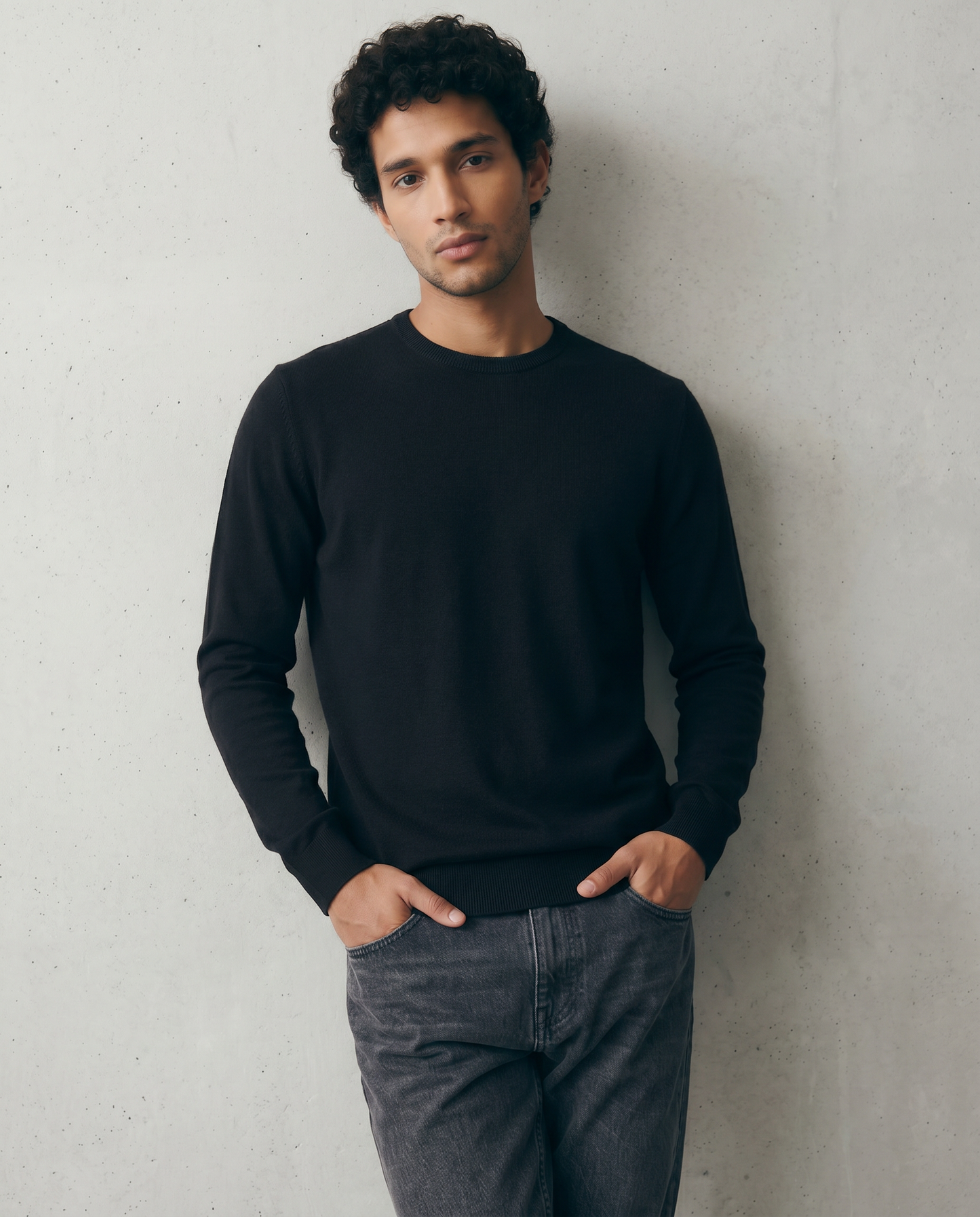 Basic Soft Touch Crew Neck Regular Fit Sweater - Black