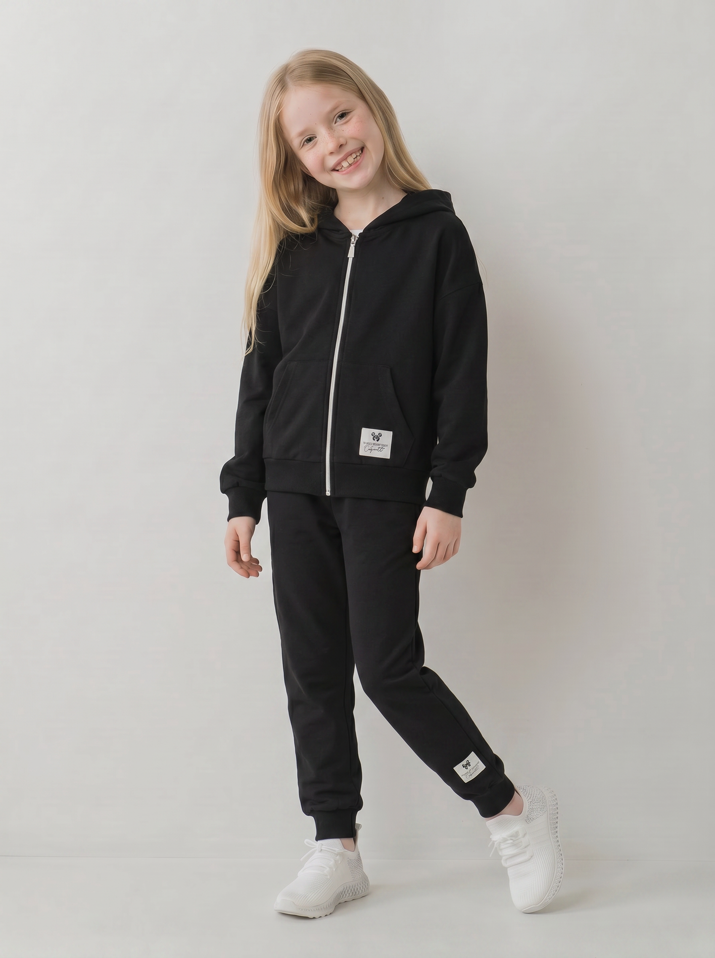 Felpa in french terry con zip e cappuccio - Nero
