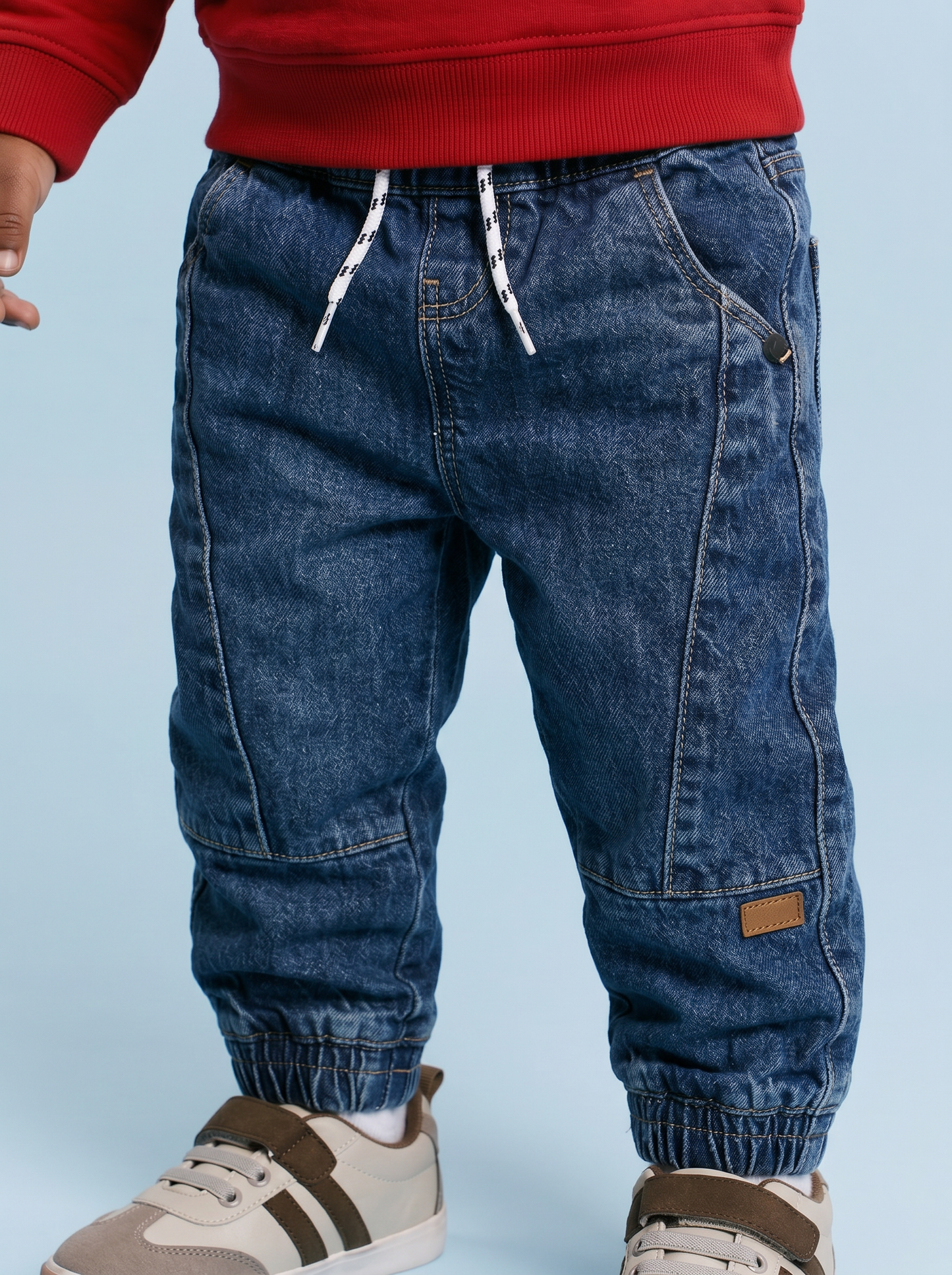 Jeans in denim con coulisse e patch - Denim
