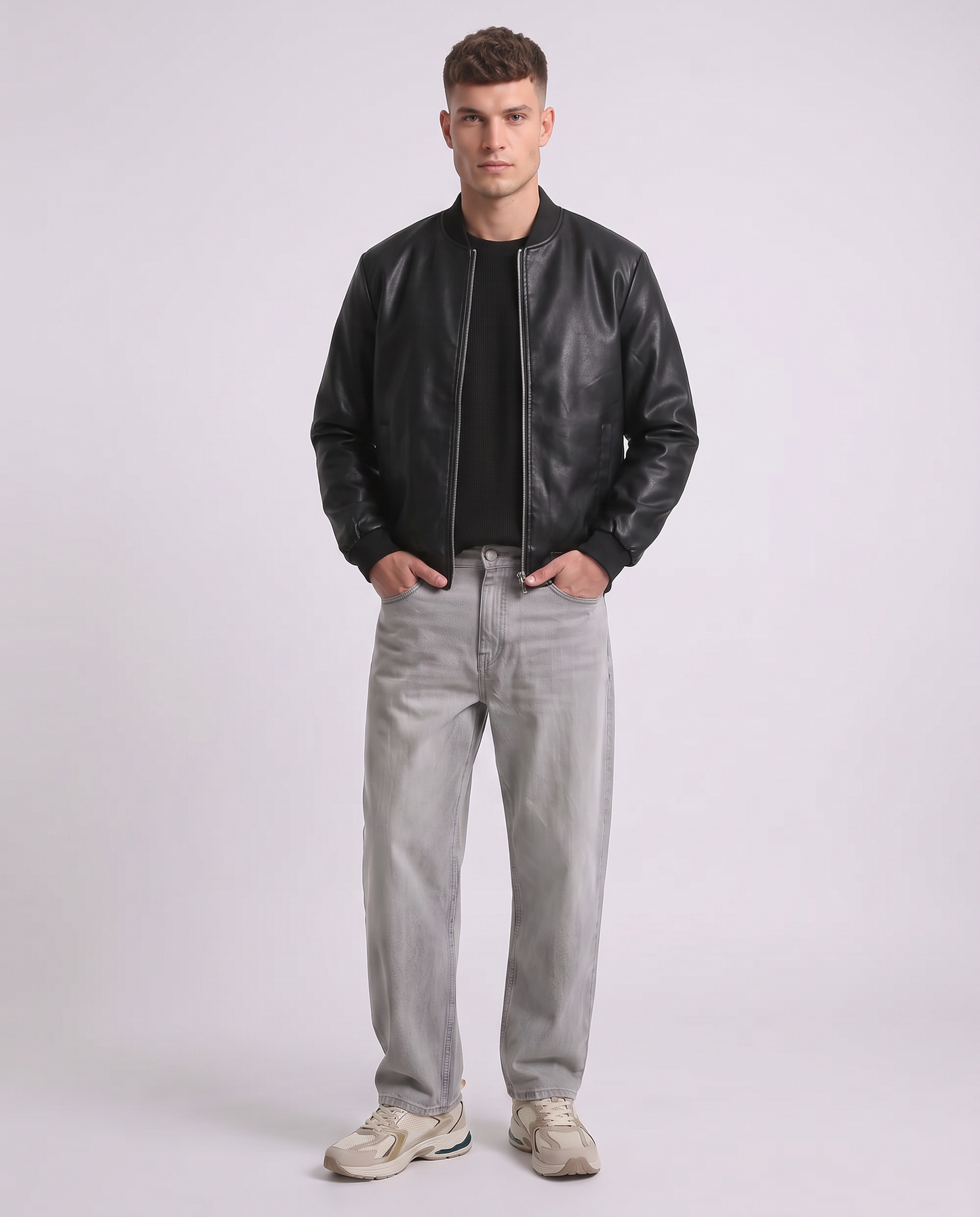 Giubbotto bomber effetto pelle con collo - Nero