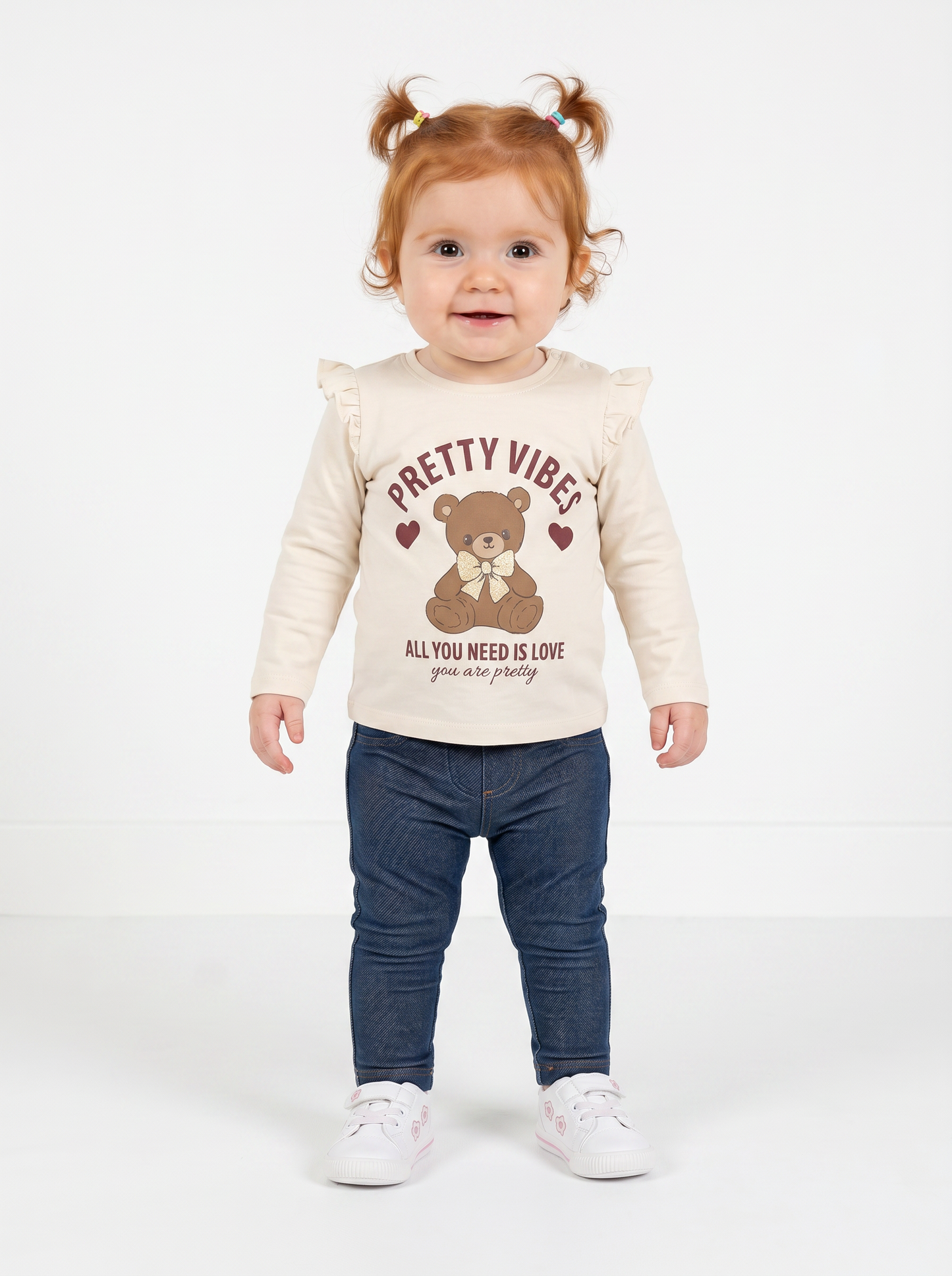 Long sleeve T-shirt with ruffles and print - Beige