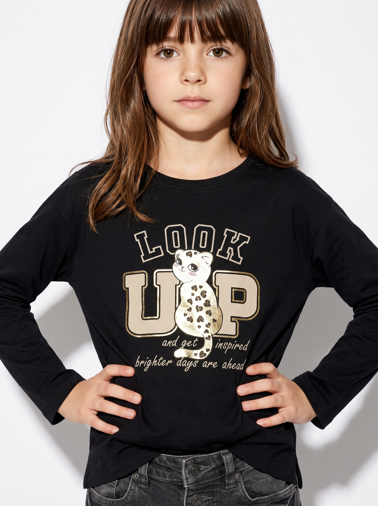 Long crew neck T-shirt with vibrant print - Black