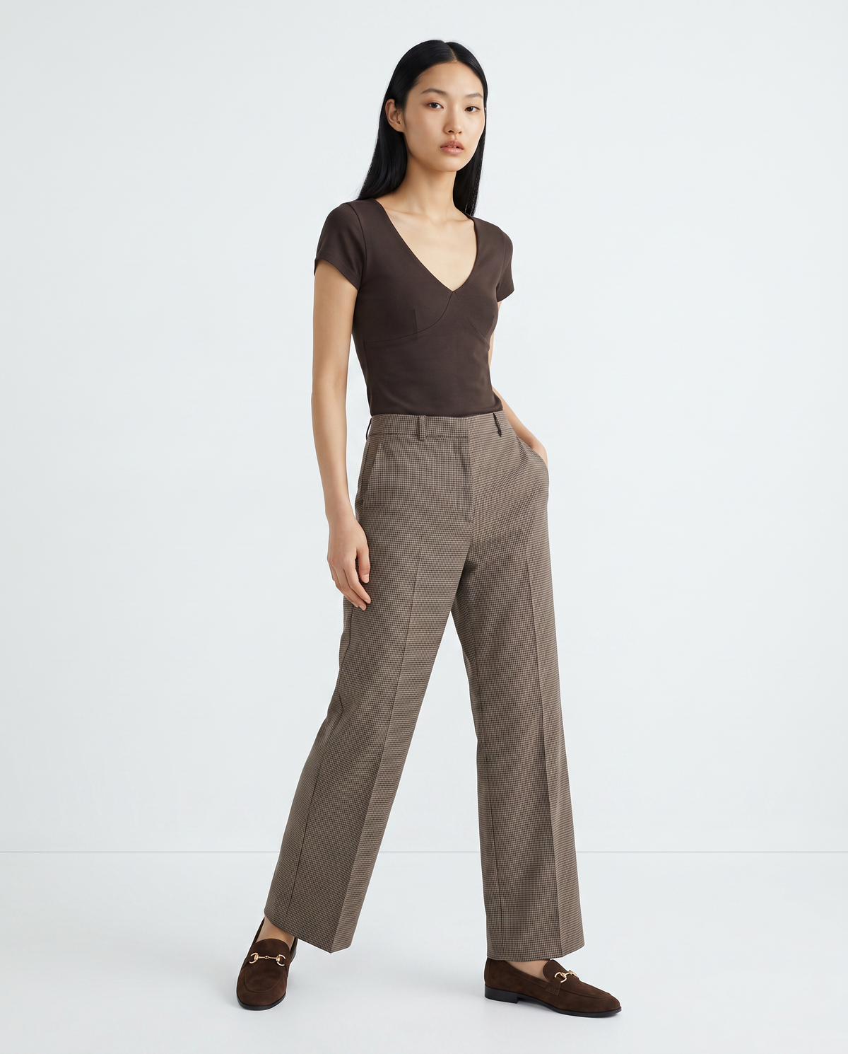 Elegant and Versatile Pleated Pants - 