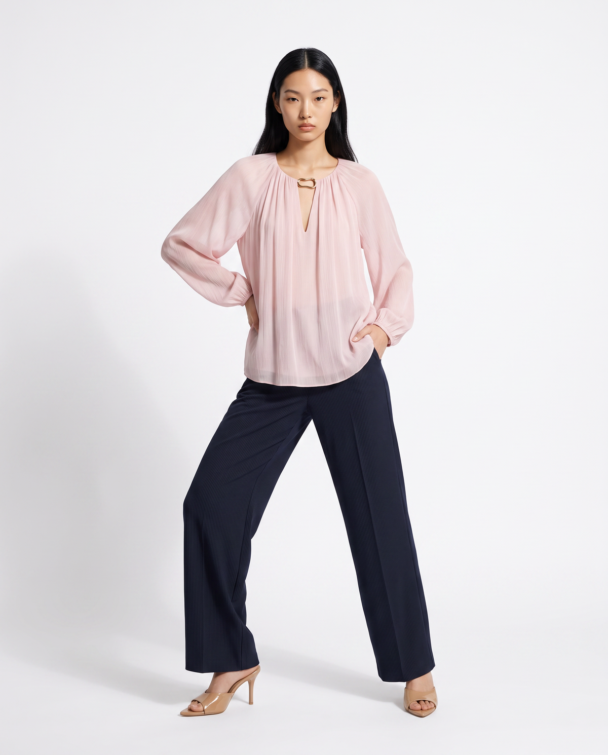 Pantaloni con pinches eleganti e versatili - var 2