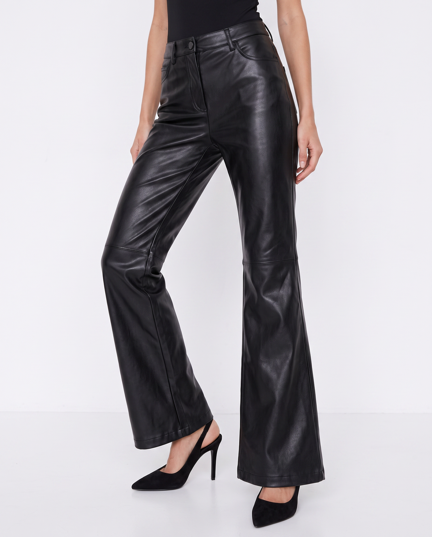 Elegant faux leather flare pants - Black