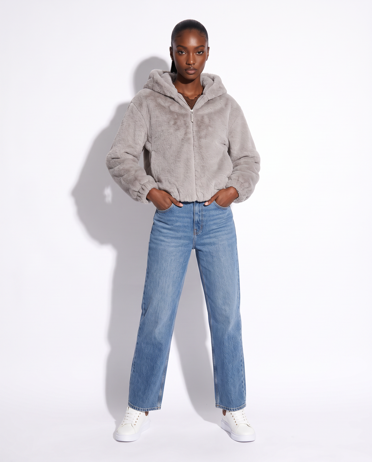 Bomber ecopelliccia con cappuccio e zip - Beige