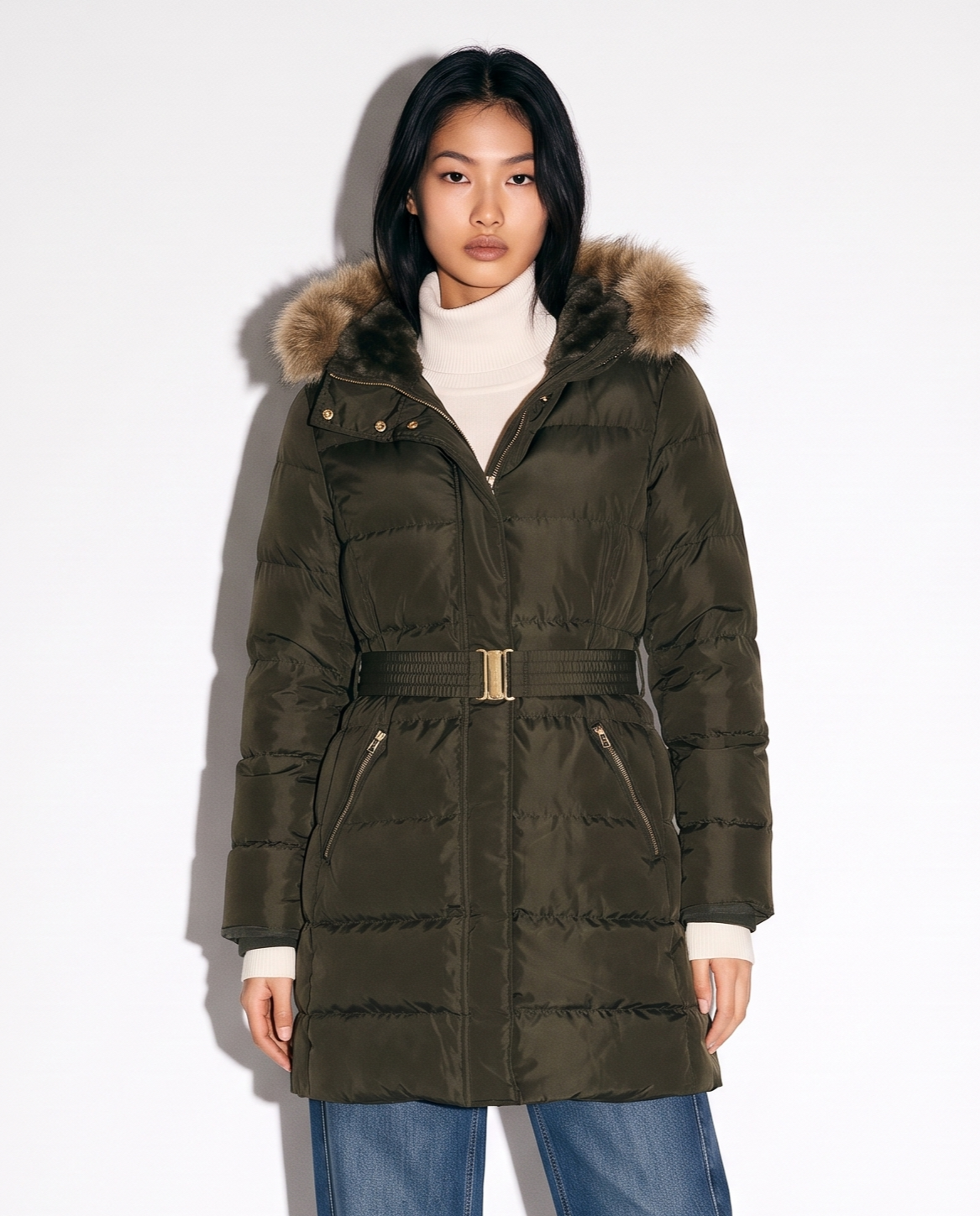 Long coat with hood and fur - Green