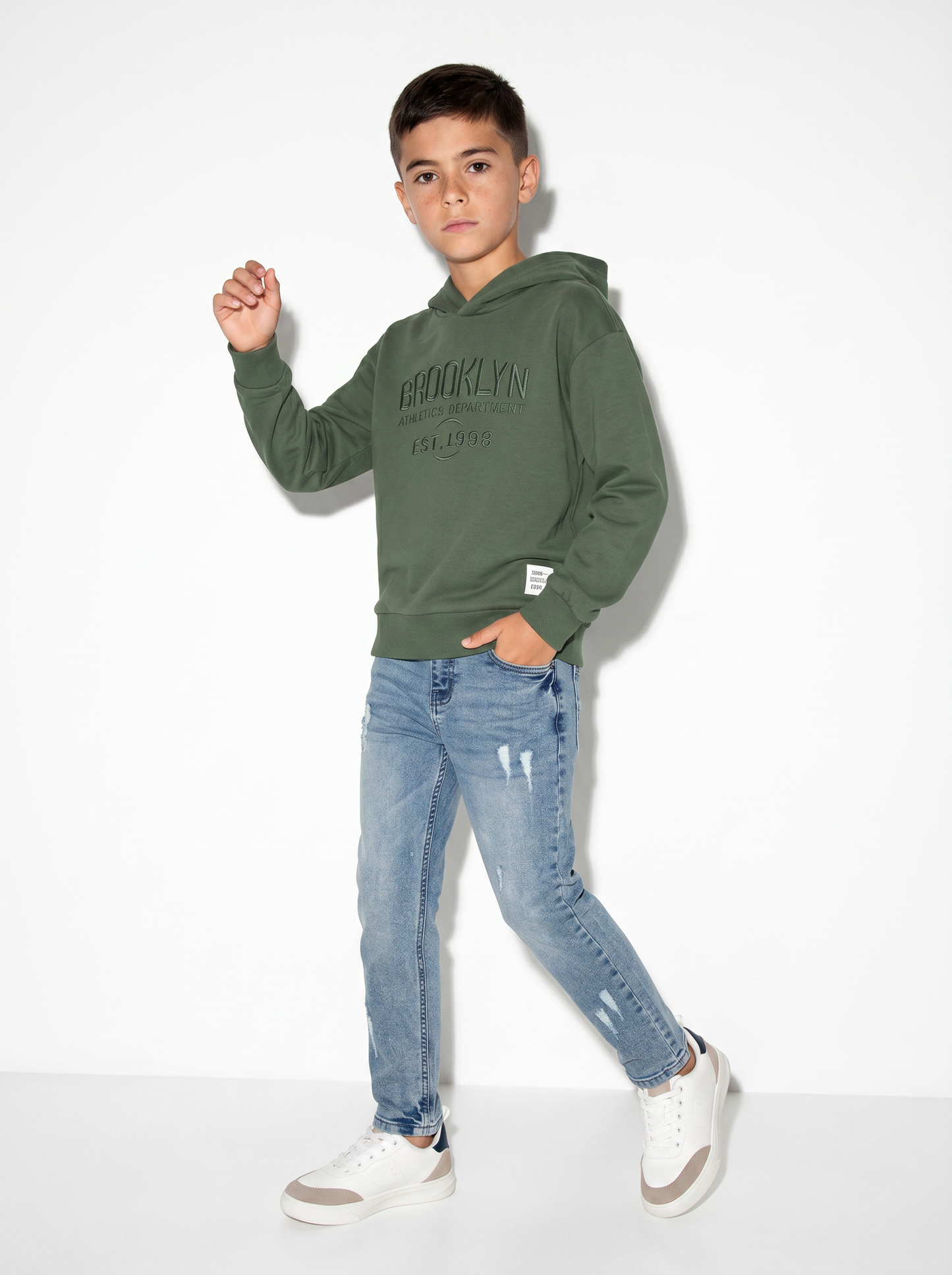 Cotton sweatshirt with front embroidery - Green