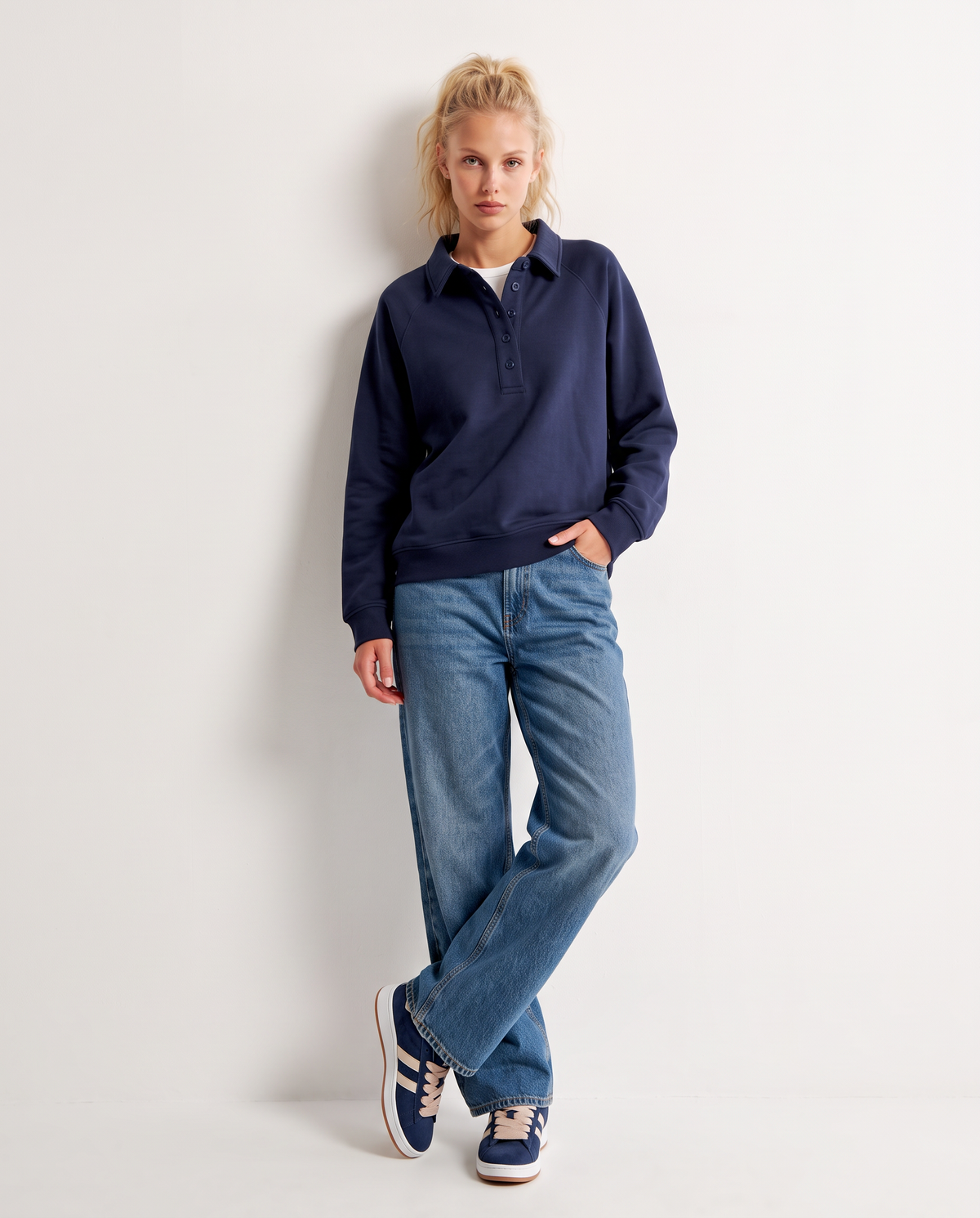 Pullover with collar and raglan sleeves - Blue