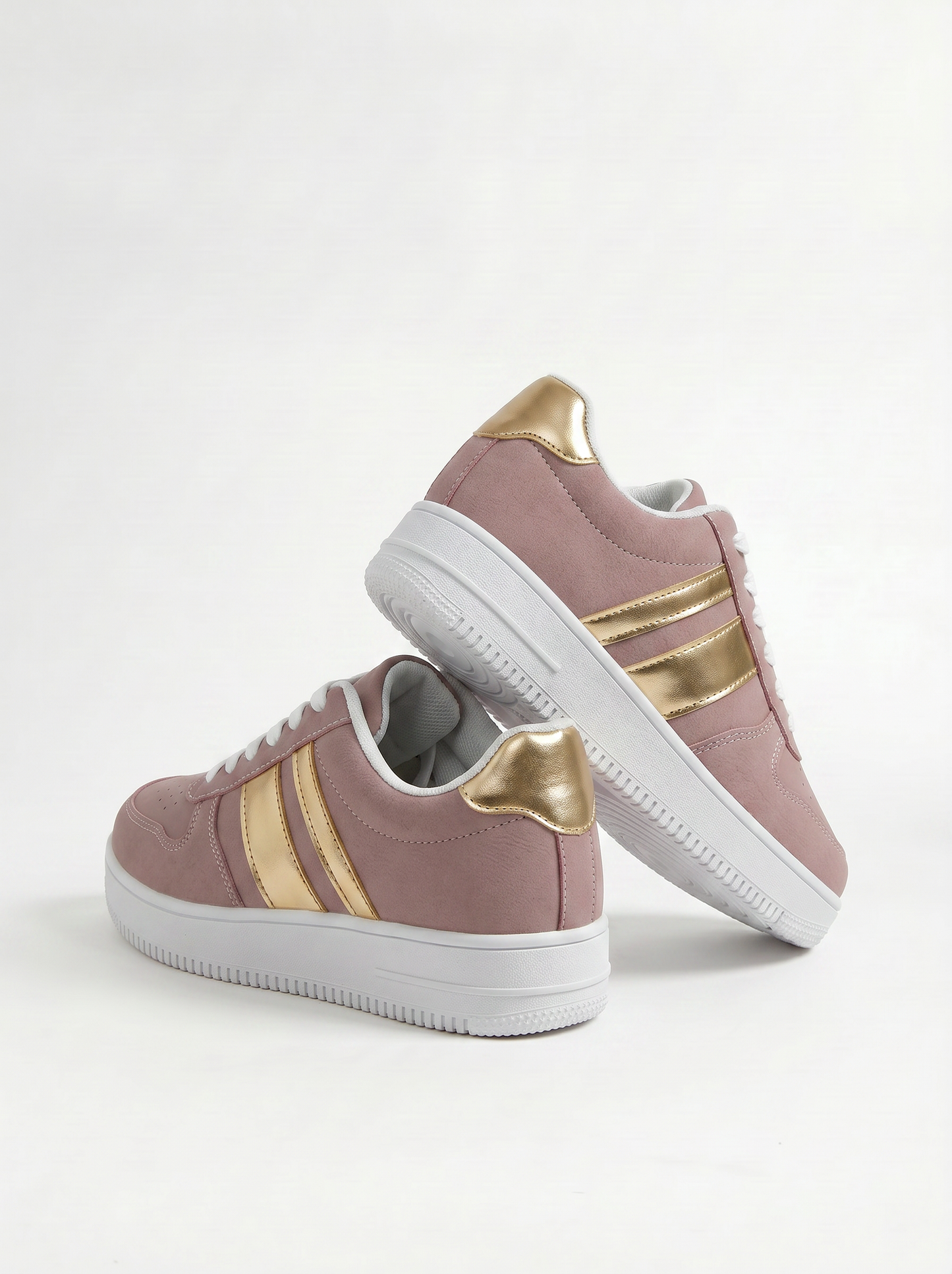 Monochrome pink polyurethane sneakers - Pink