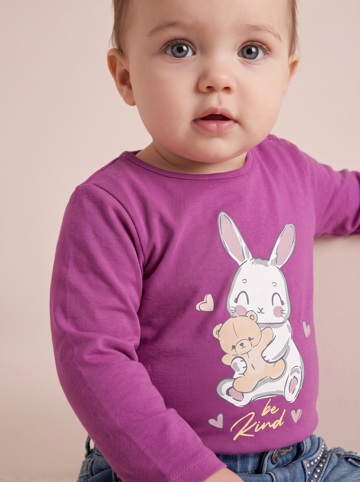 Basic T-shirt with shiny print - Fuxia