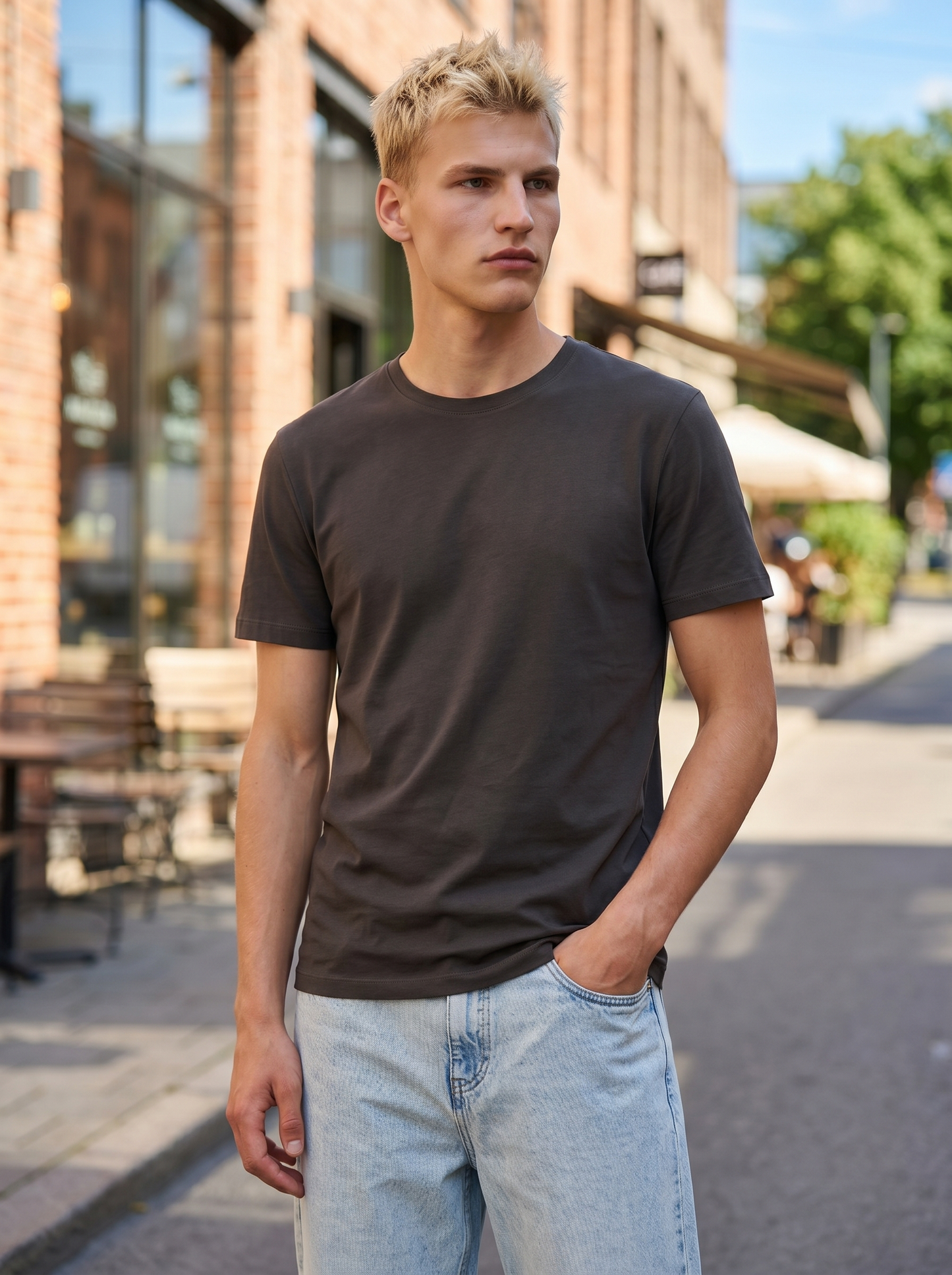 T-shirt girocollo in cotone mercerizzato - Moro