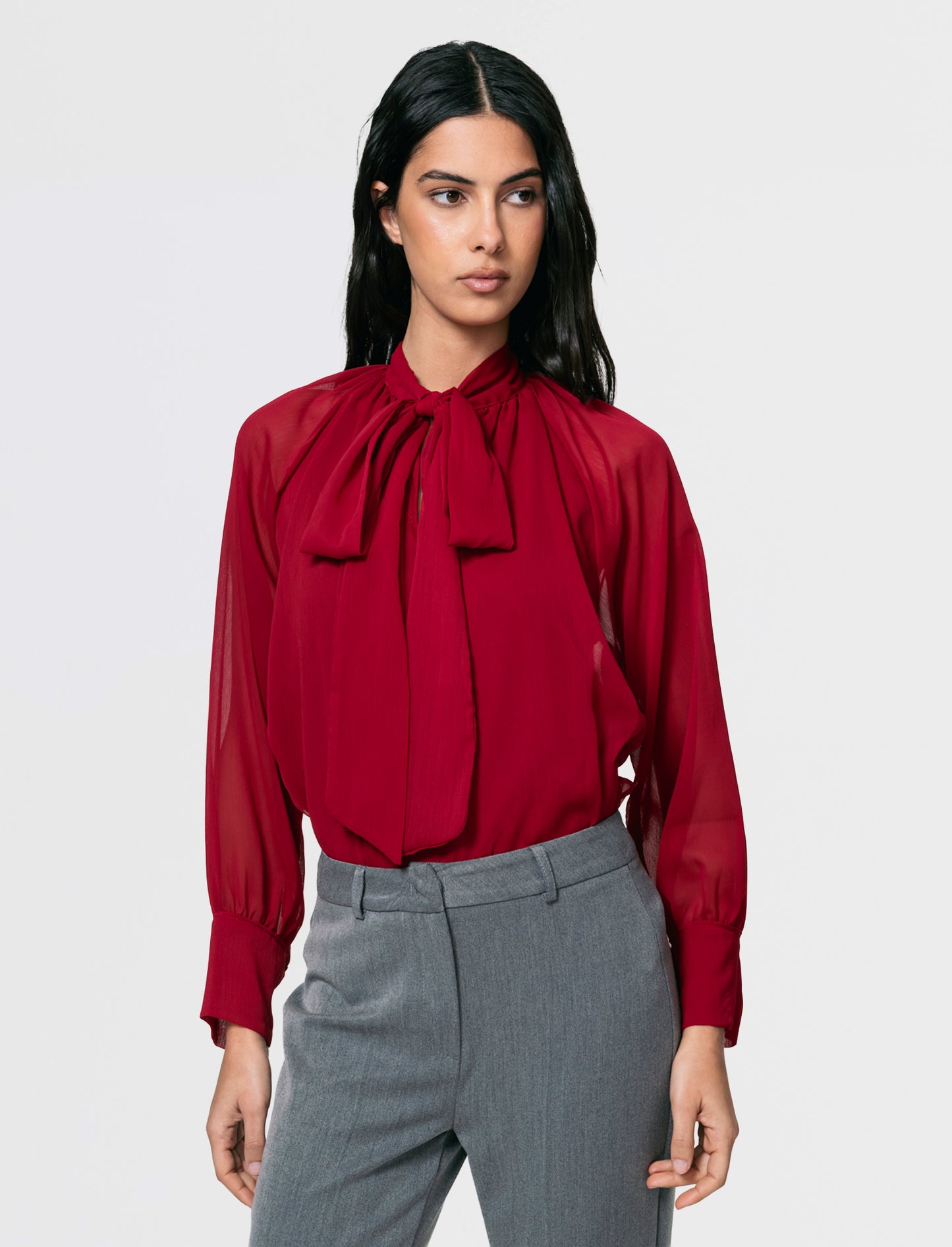 Casacca in tessuto leggero con fiocco al collo - Bordeaux