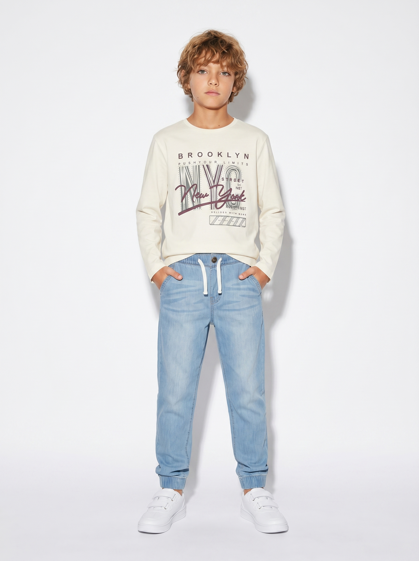 Basic Hoodie with Print - White