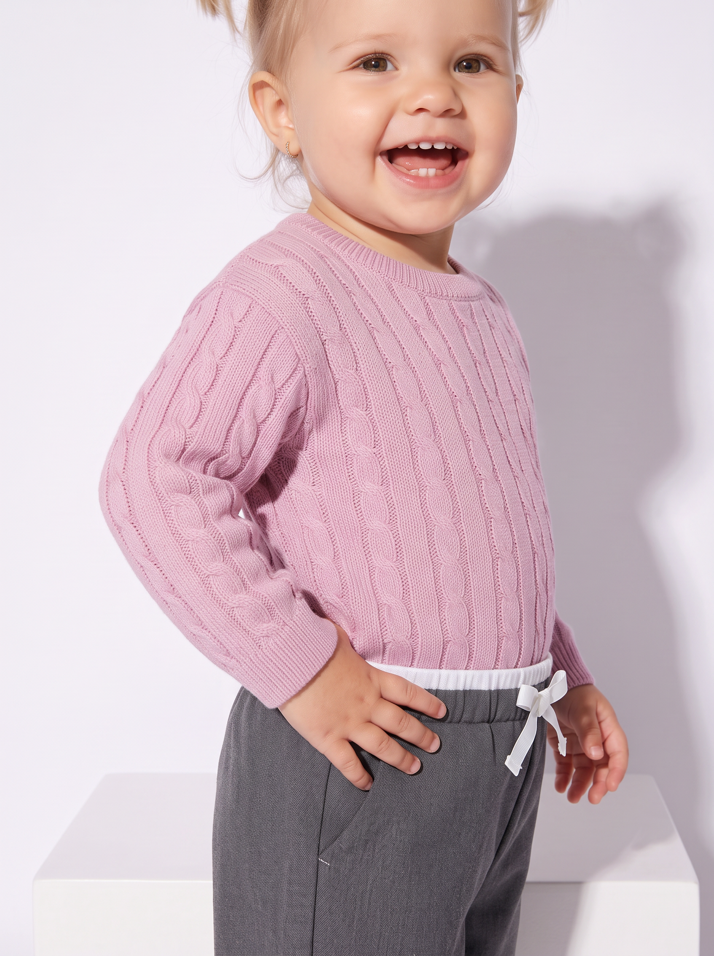 Trendy Cable Knit Crew Neck Sweater - Pink