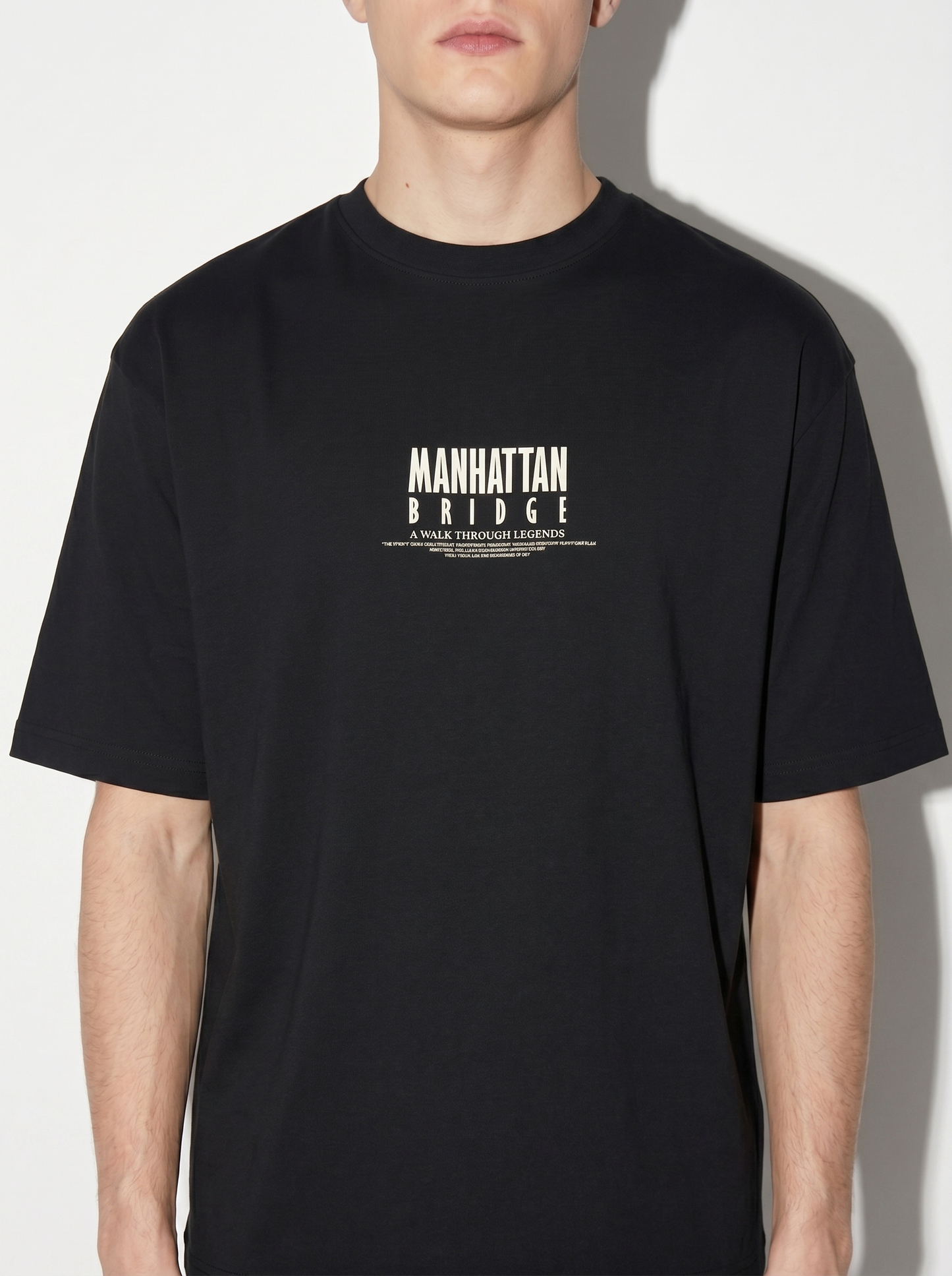 T-shirt cotone con stampa a rilievo - Nero