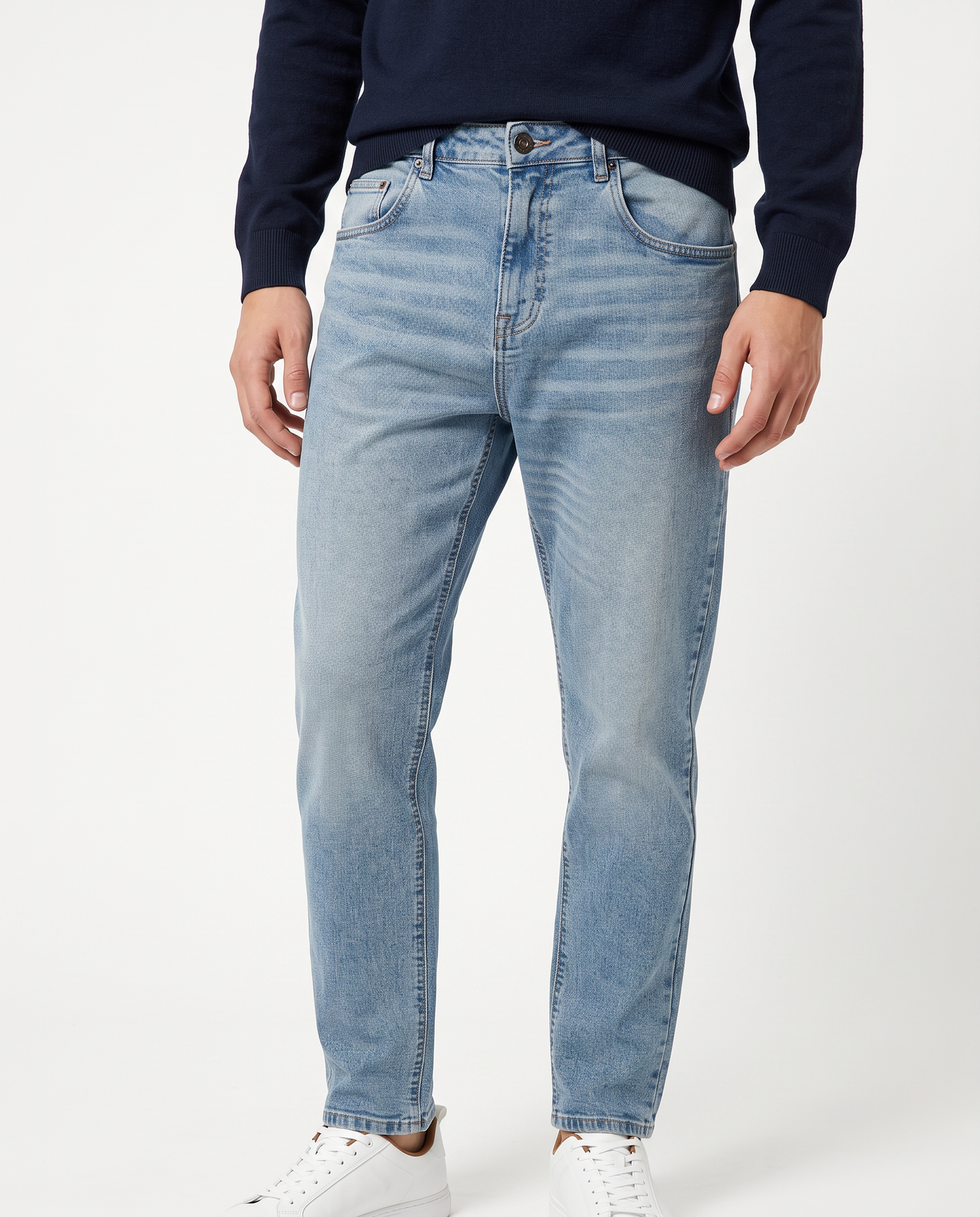 Jeans slim tapered fit blu chiaro effetto slavato - Denim