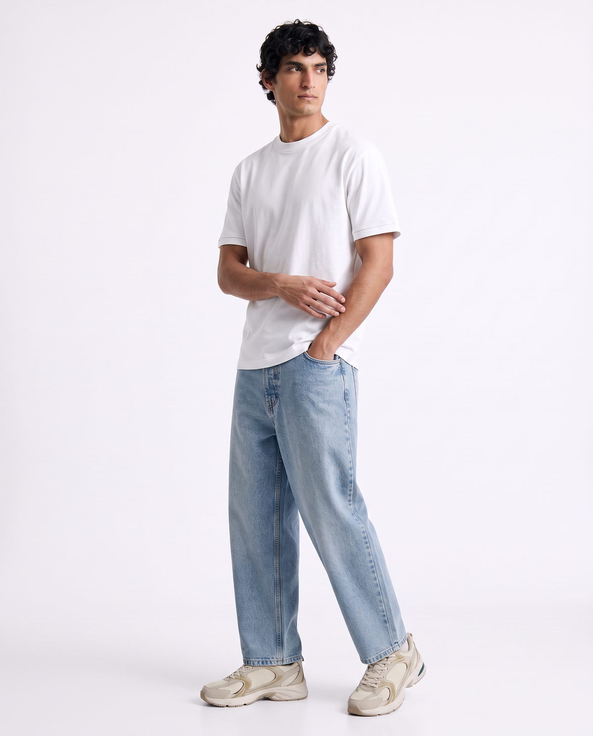 Tapered Wide Leg Jeans with Distressed Effect - Blue
