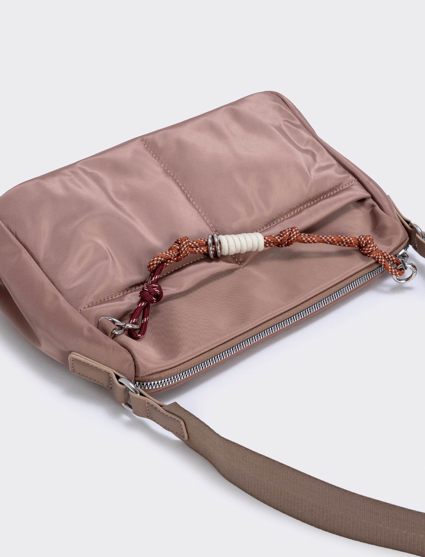 Nylon bag with drawstring and shoulder strap - Beige
