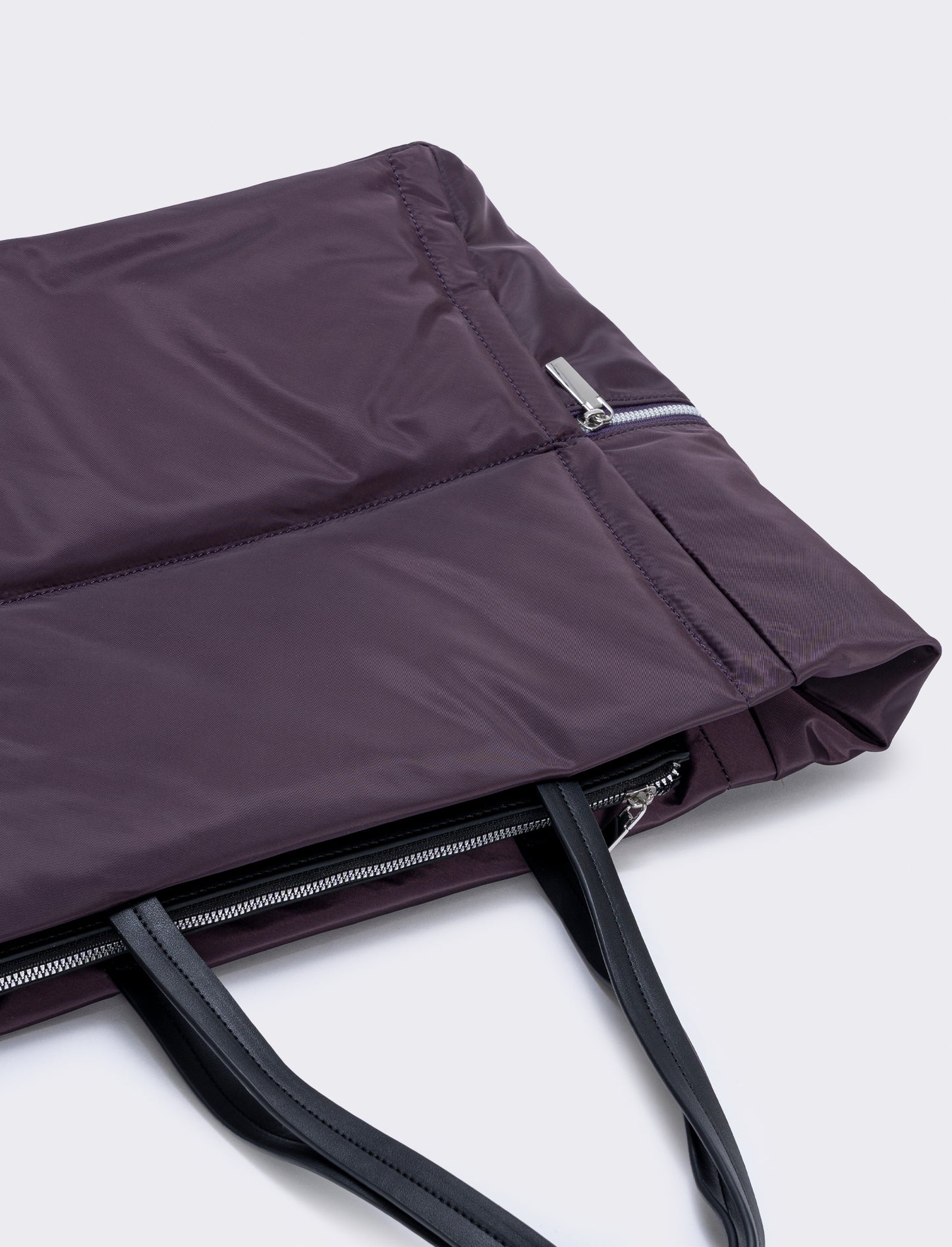 Nylon shopper with side zip pockets - Purple