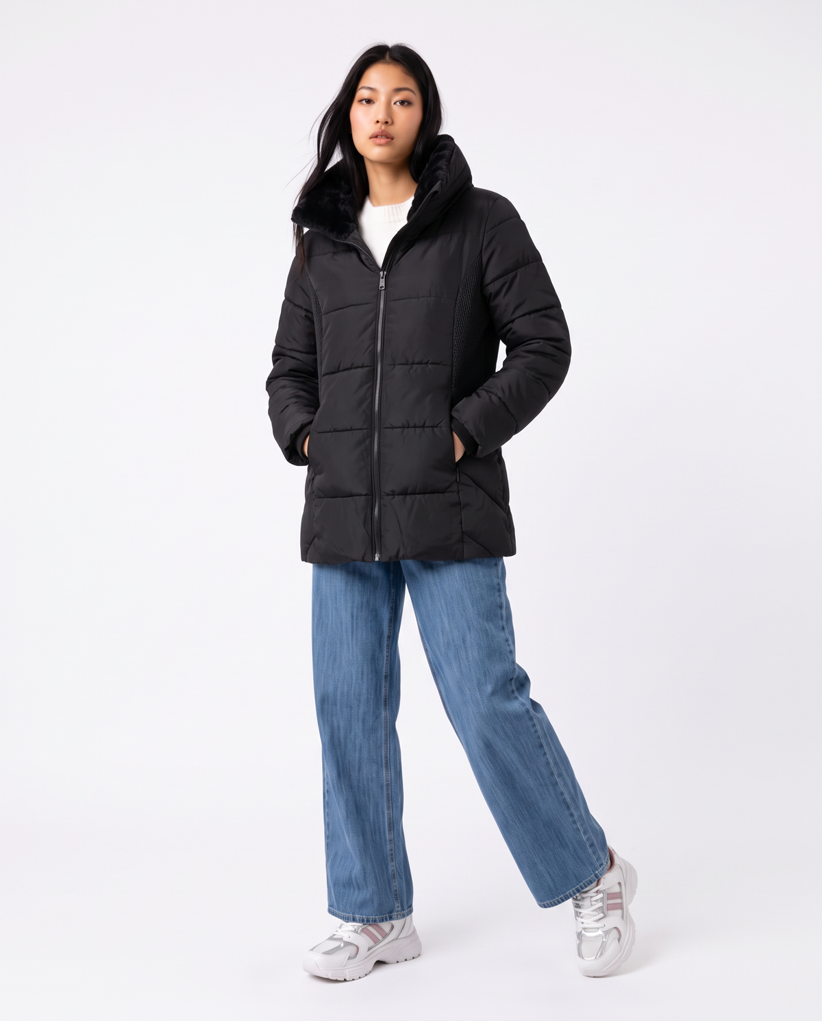 Long jacket with high collar and fur - Black