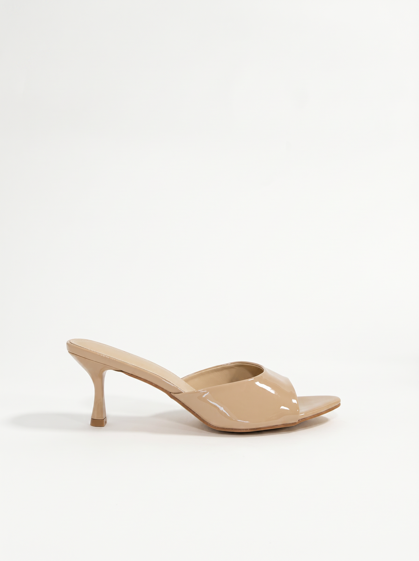 Nude patent mules with 70 mm heel - 