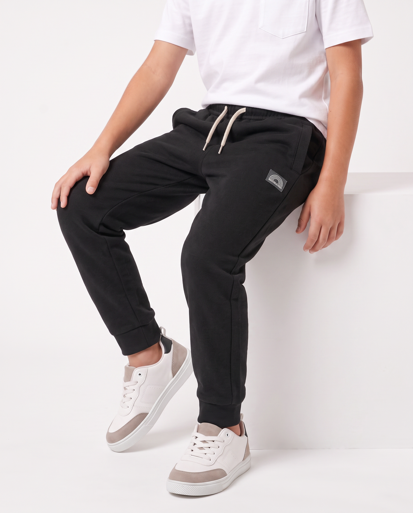 Comfortable Cotton Jogger Pants - Black