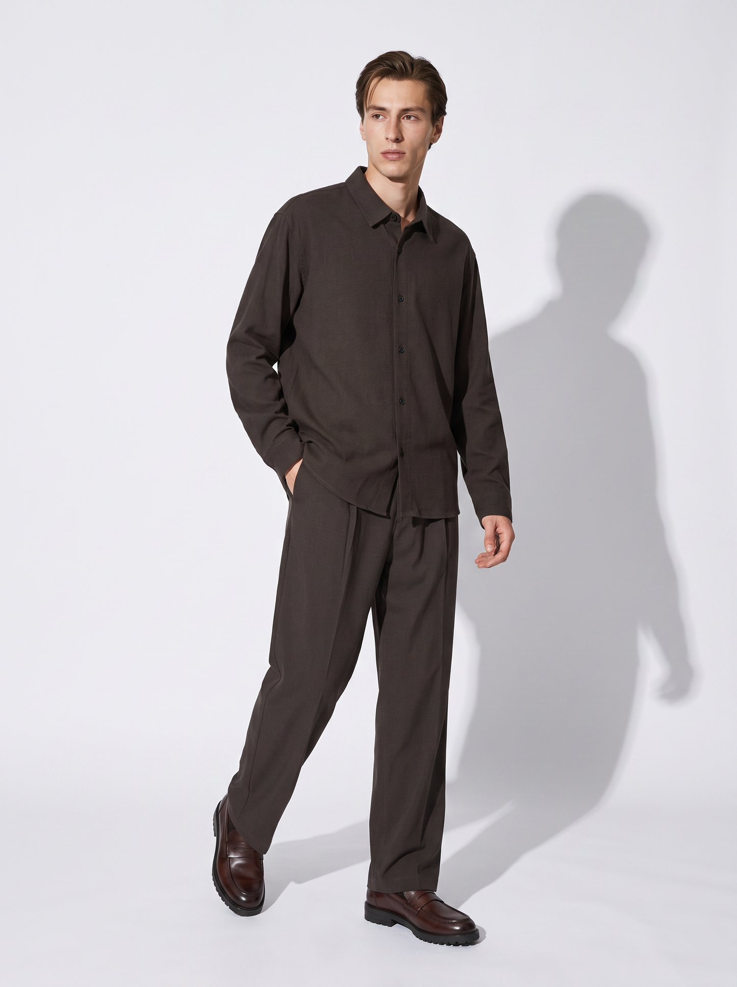 Camicia Relaxed Fit in Tessuto Premium - Moro