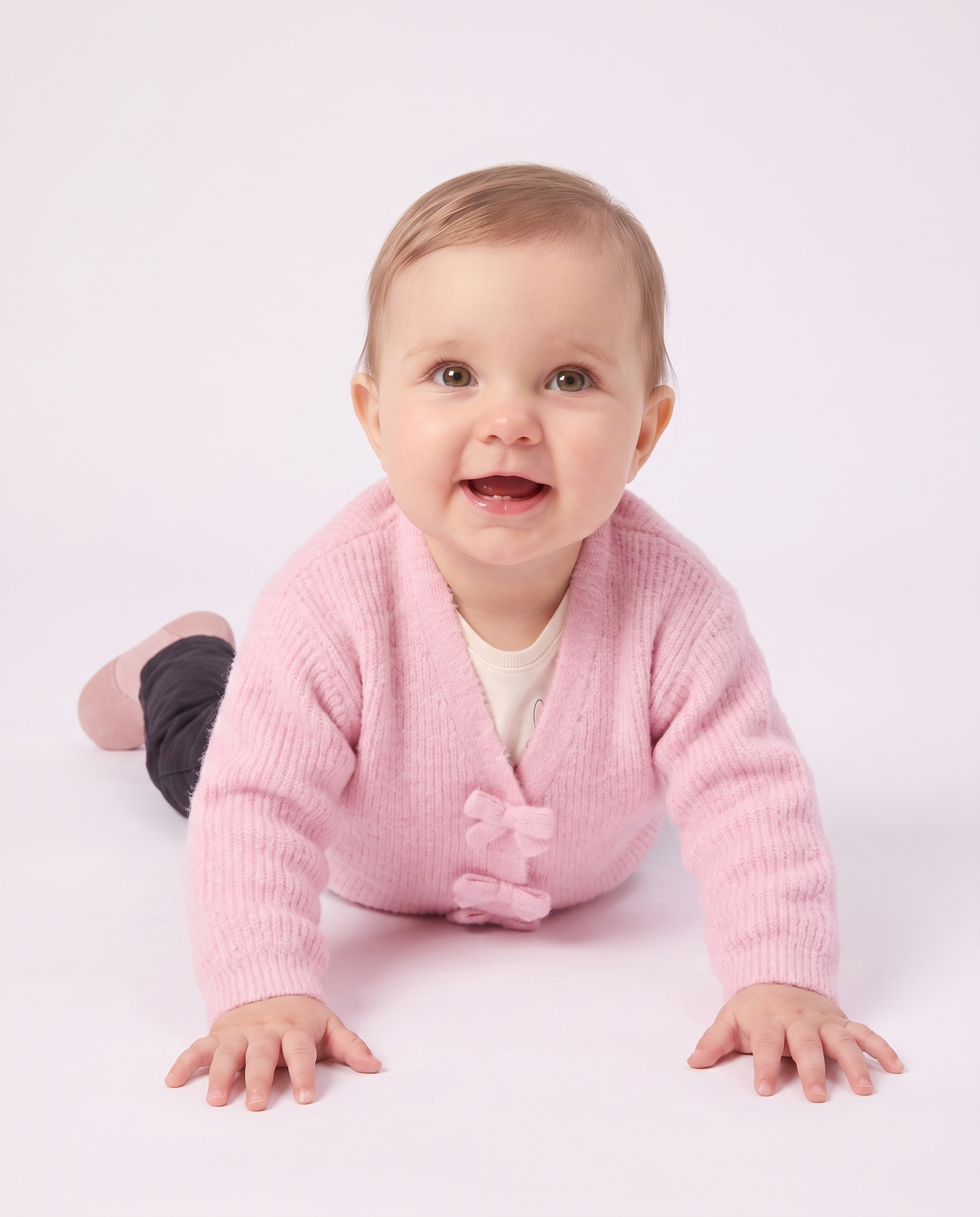 Cardigan morbido con bottoni brillanti - Rosa polvere