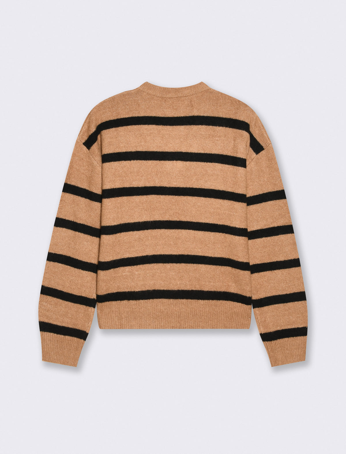 Elegant and versatile V-neck pullover - 