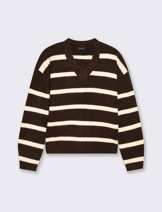 Elegant and versatile V-neck pullover - 