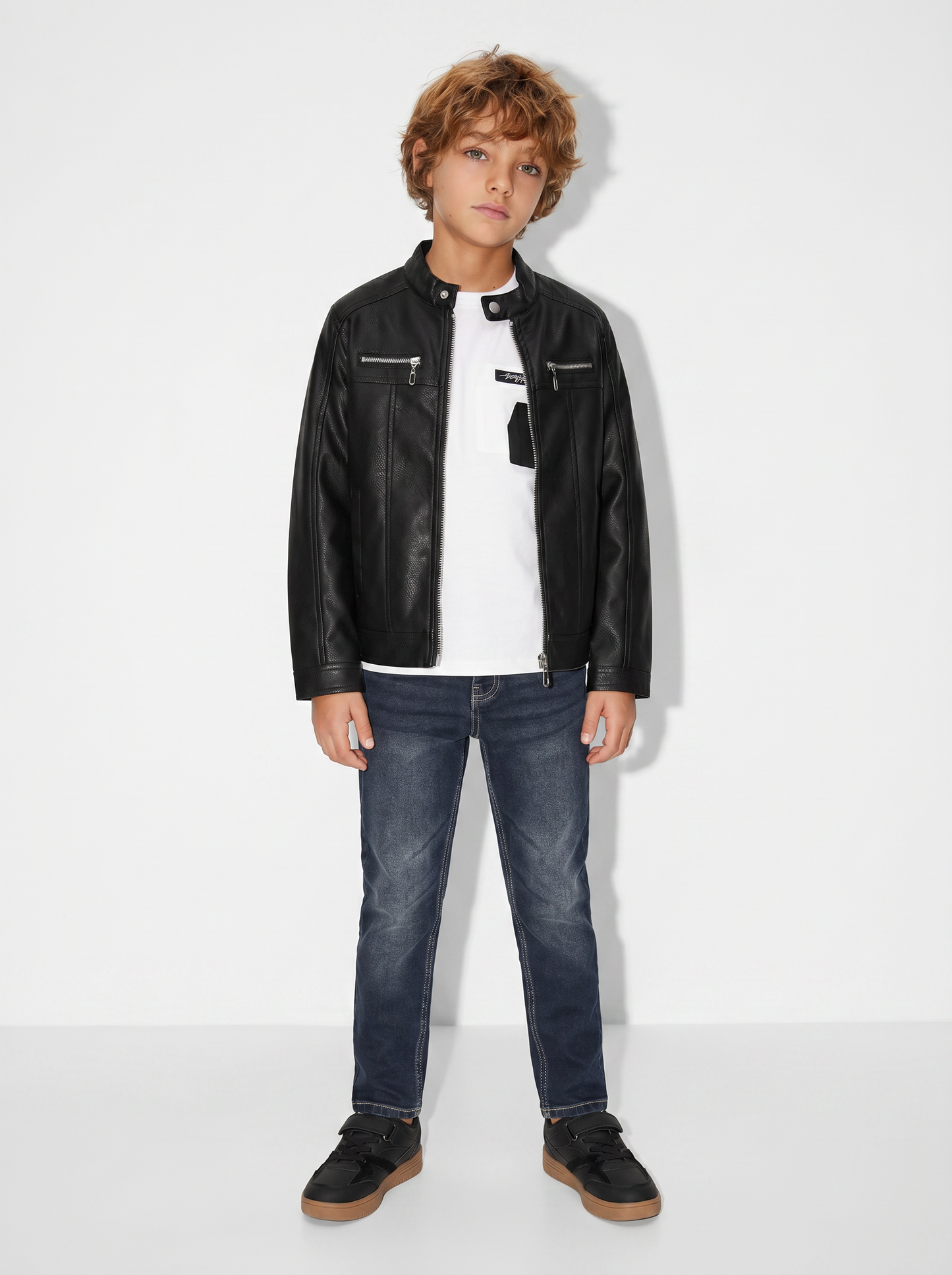 Biker Jacket with Round Collar and Zipper - Black