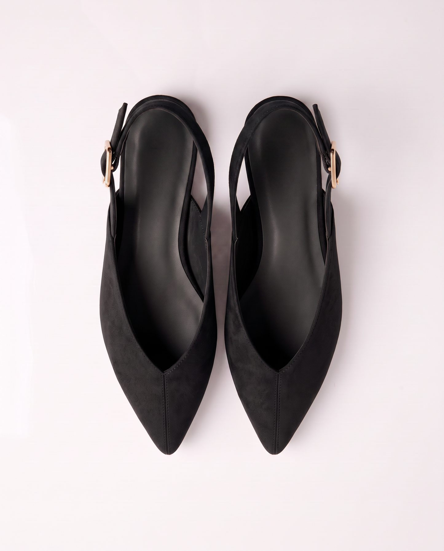 Ballerina in microfibra con cinturino - Nero