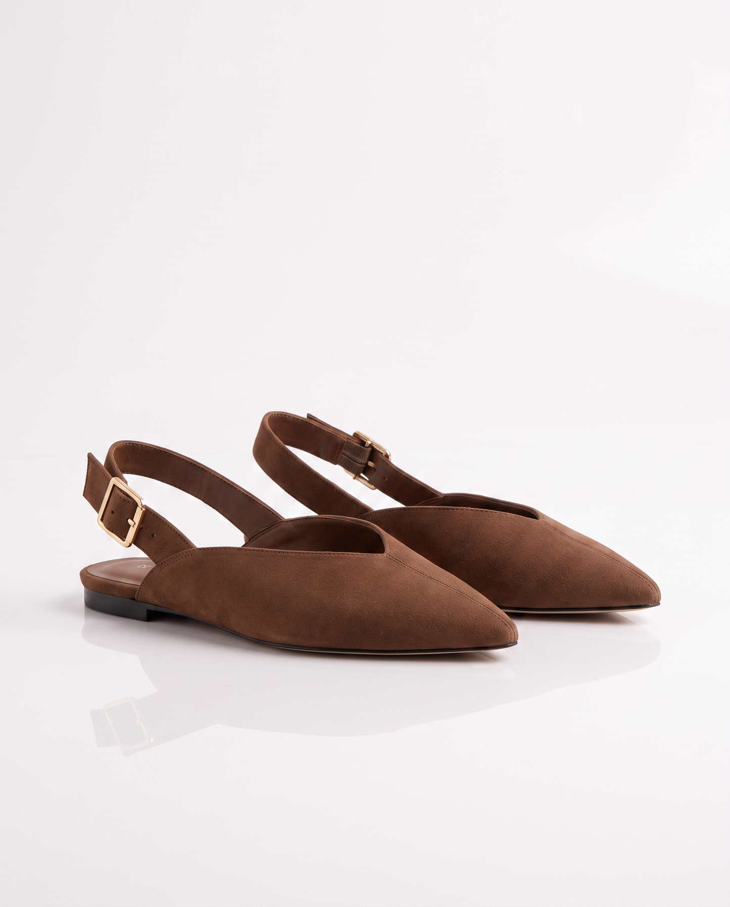 Ballerina in microfibra con cinturino - Marrone