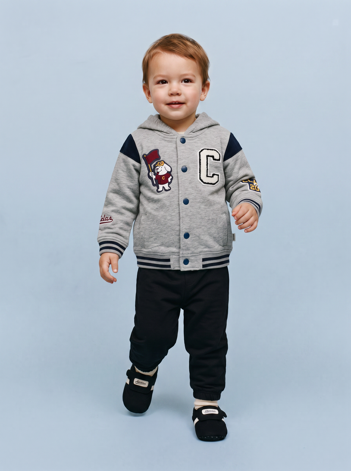 Felpa con cappuccio dallo stile casual - Grigio mel.