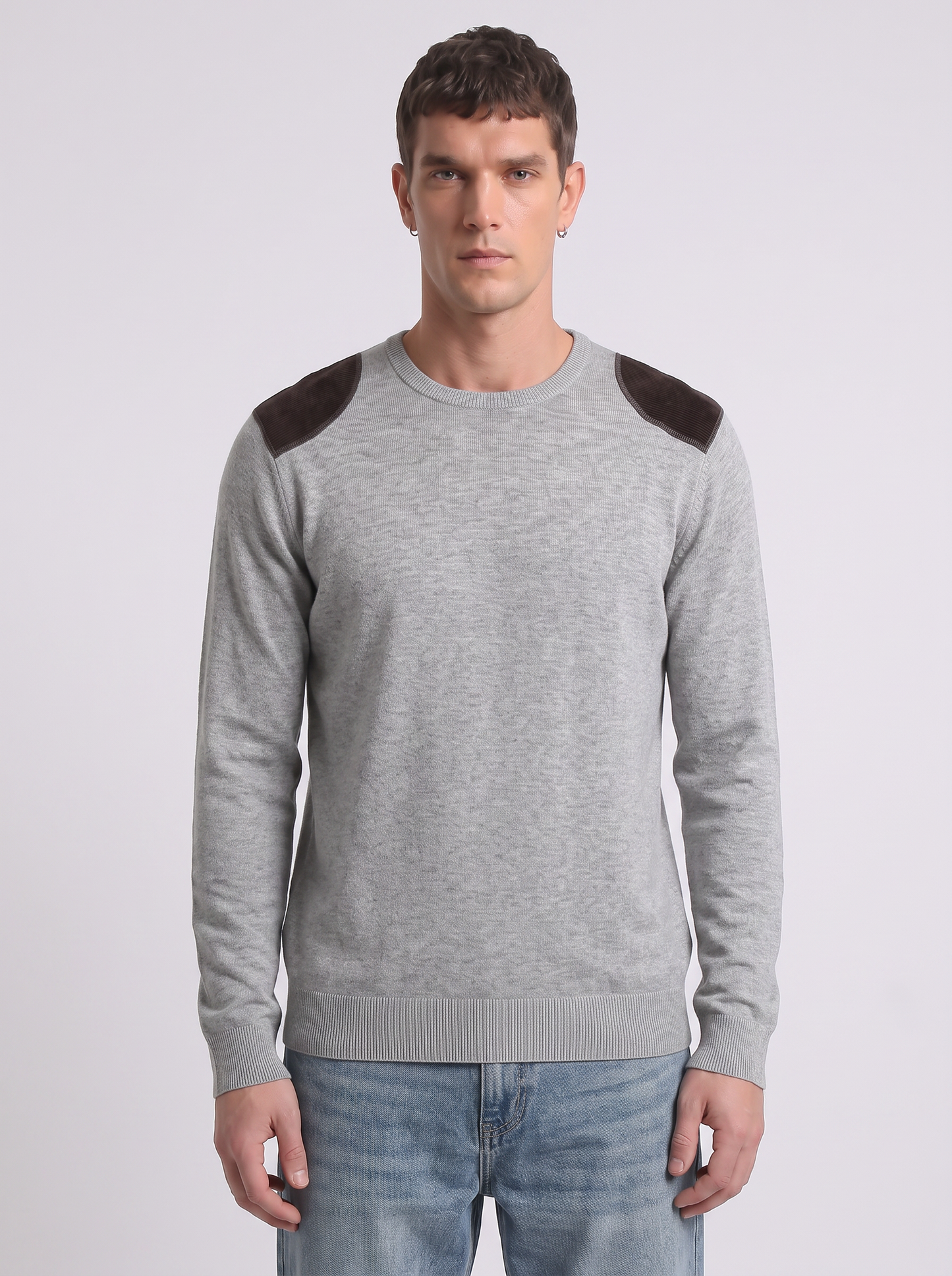 Maglia girocollo slim fit con toppe velluto - Grigio mel.