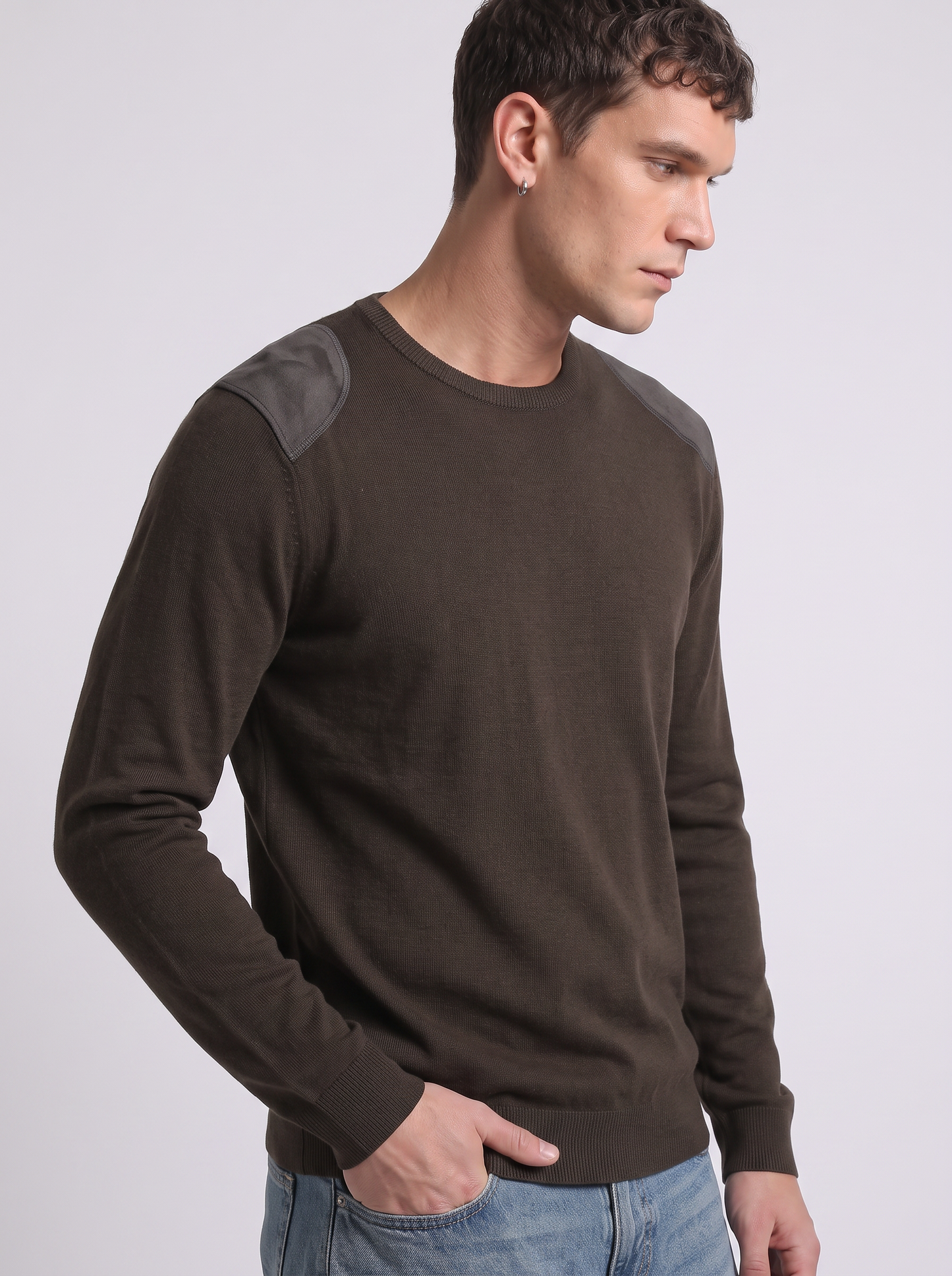 Slim fit crew neck sweater with velvet patches - Brown
