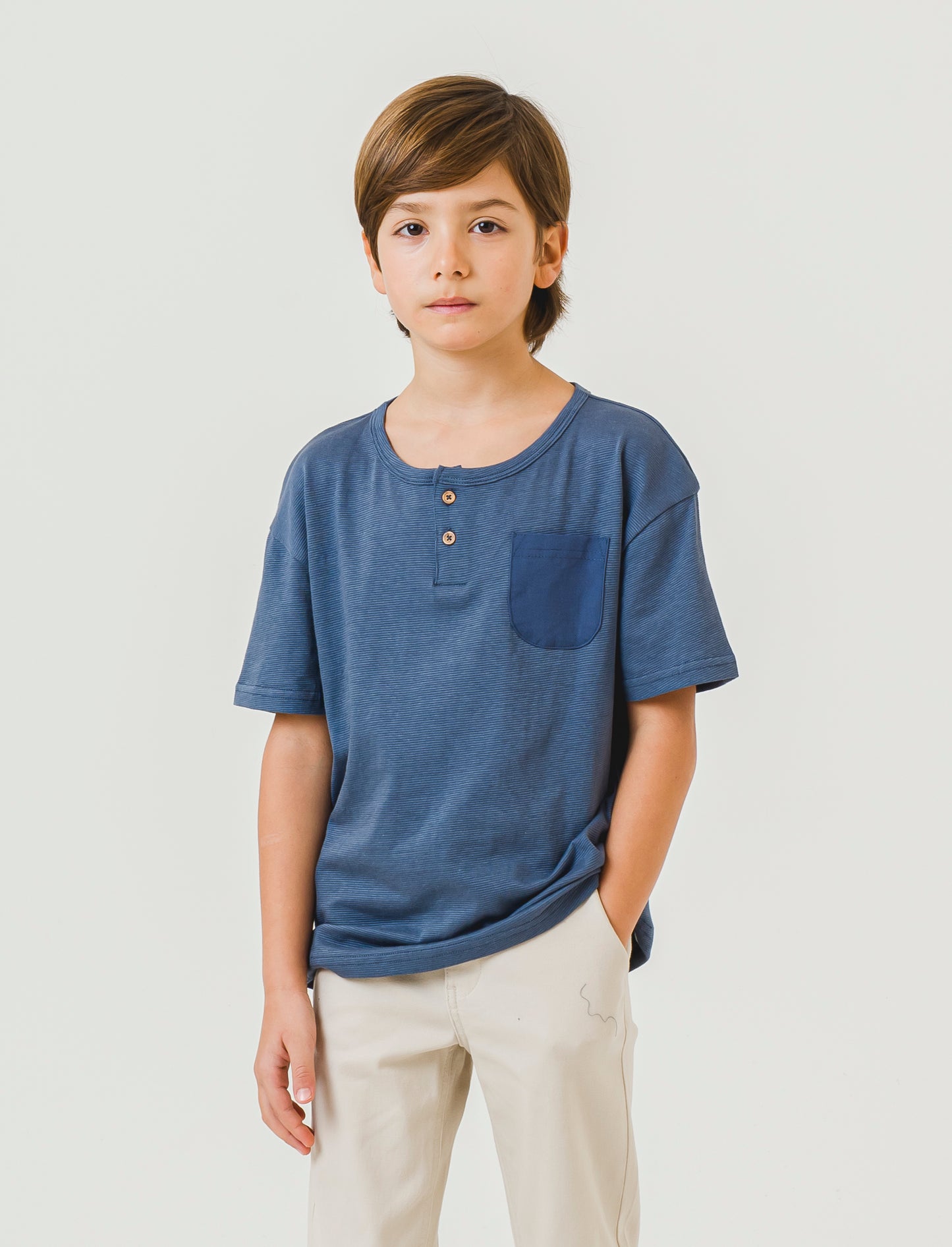 T-Shirt in cotone con tasca a contrasto da bambino - Avion