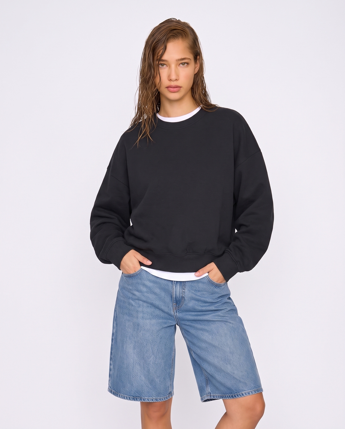 Felpa over crop con paricollo elegante - Nero