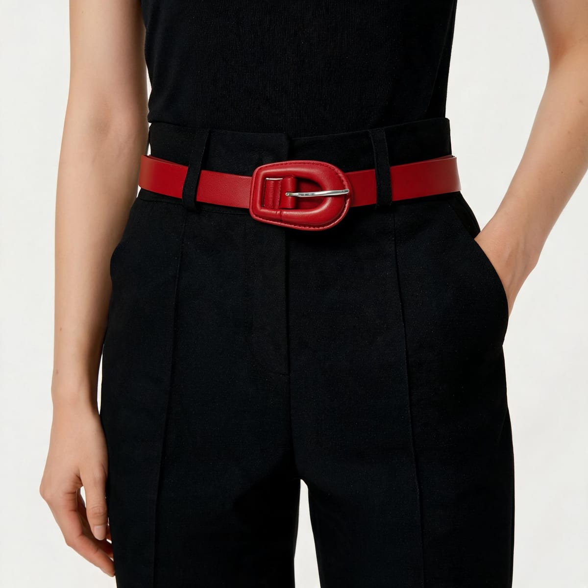 Faux leather belt with elegant buckle - Red