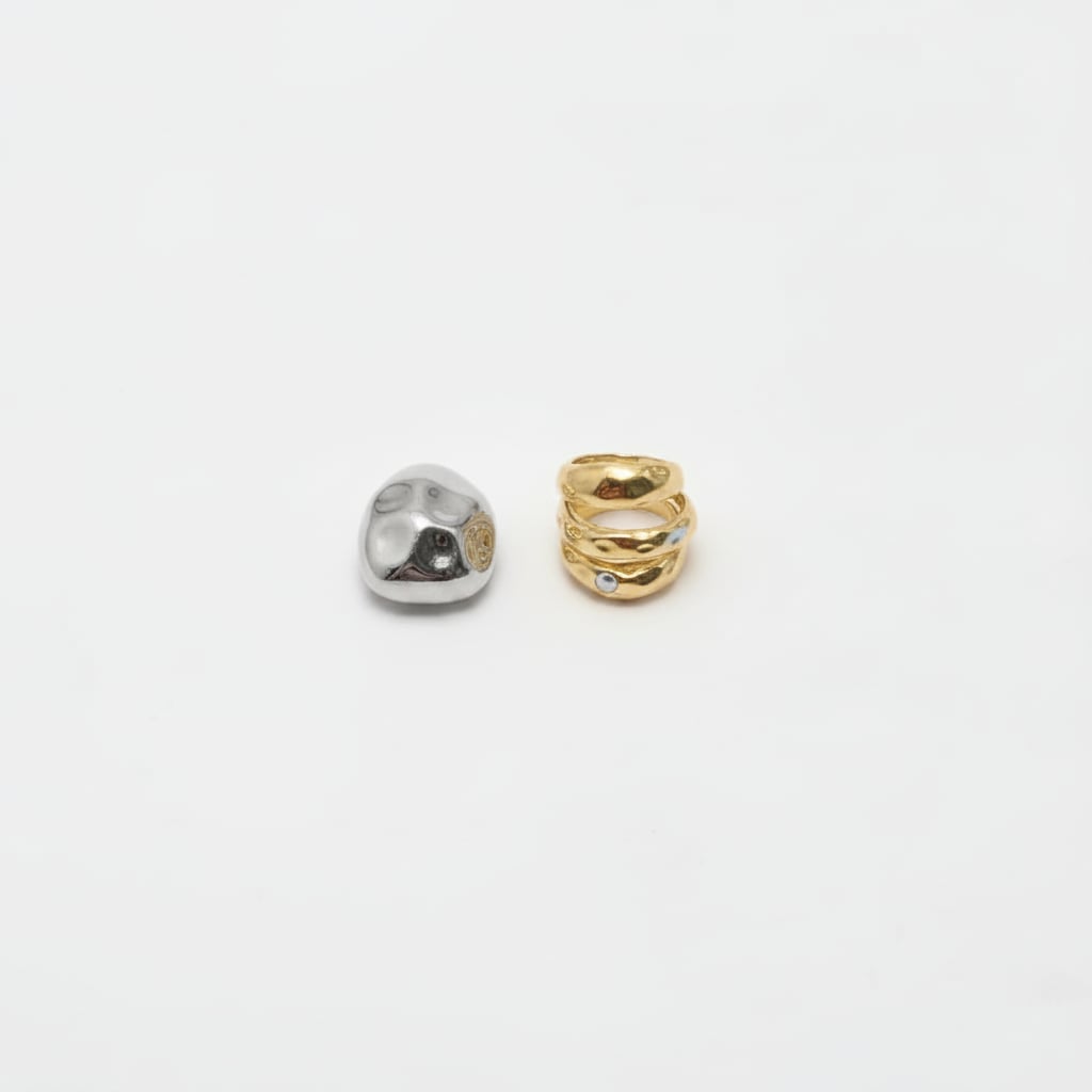 Card 2 Hammered Rings in 2 Colors - Gold