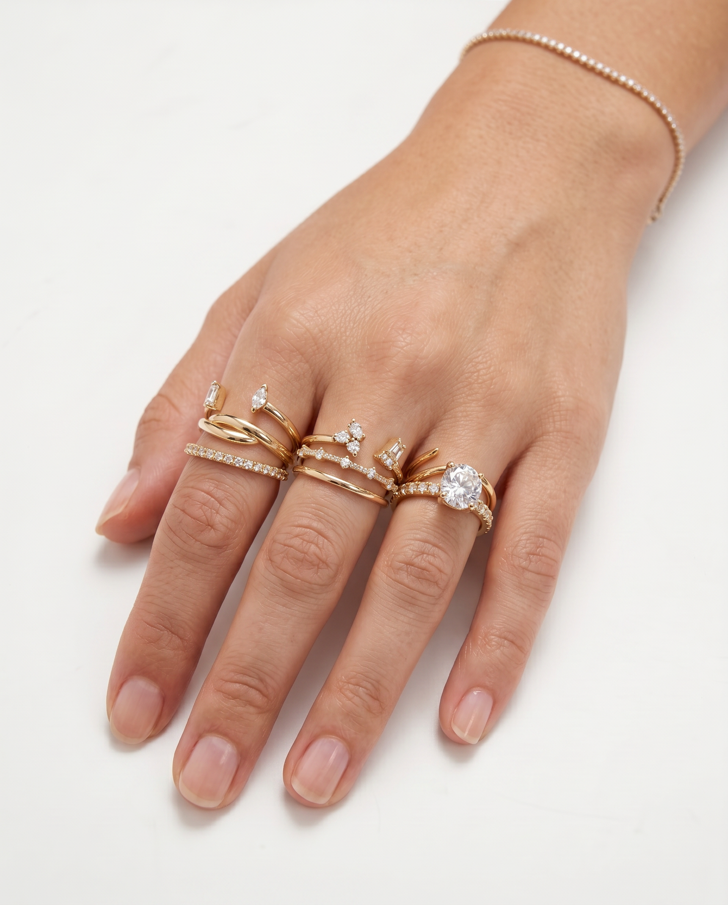 Anelli con strass in 8 forme diverse - Oro