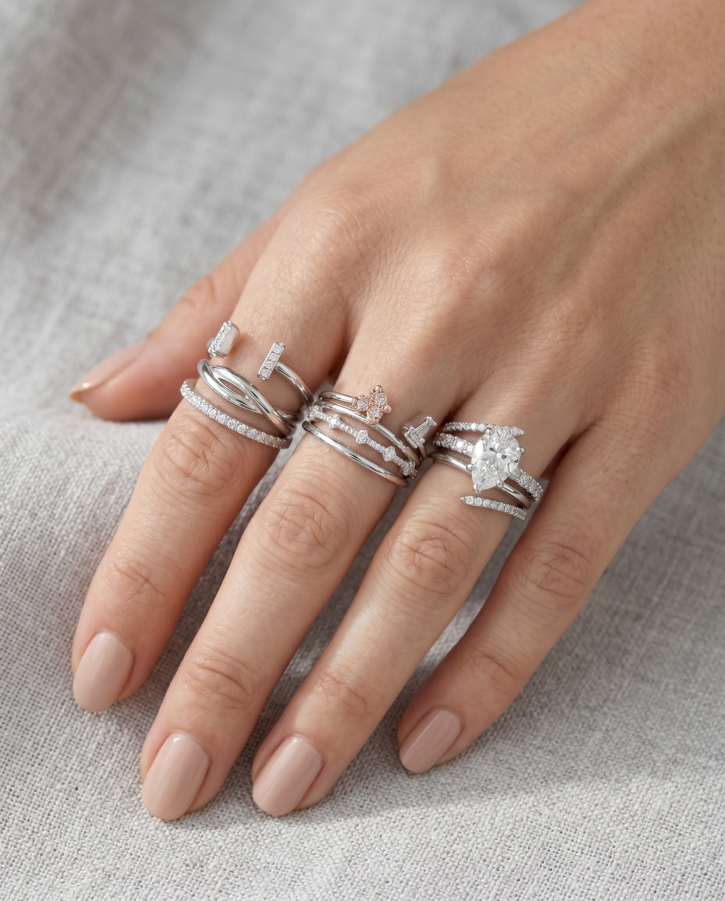 Anelli con strass in 8 forme diverse - Argento